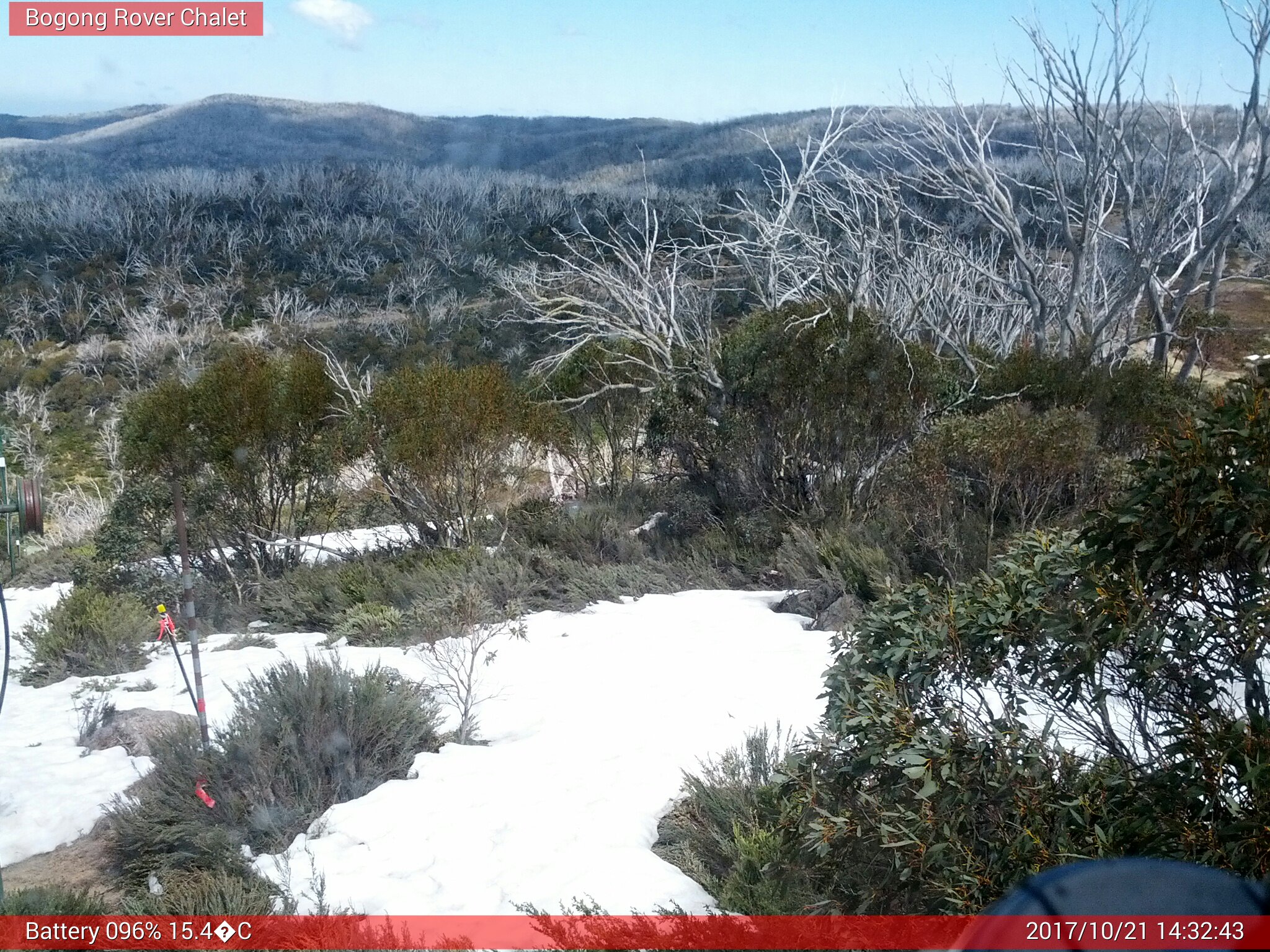 Bogong Web Cam 2:32pm Saturday 21st of October 2017