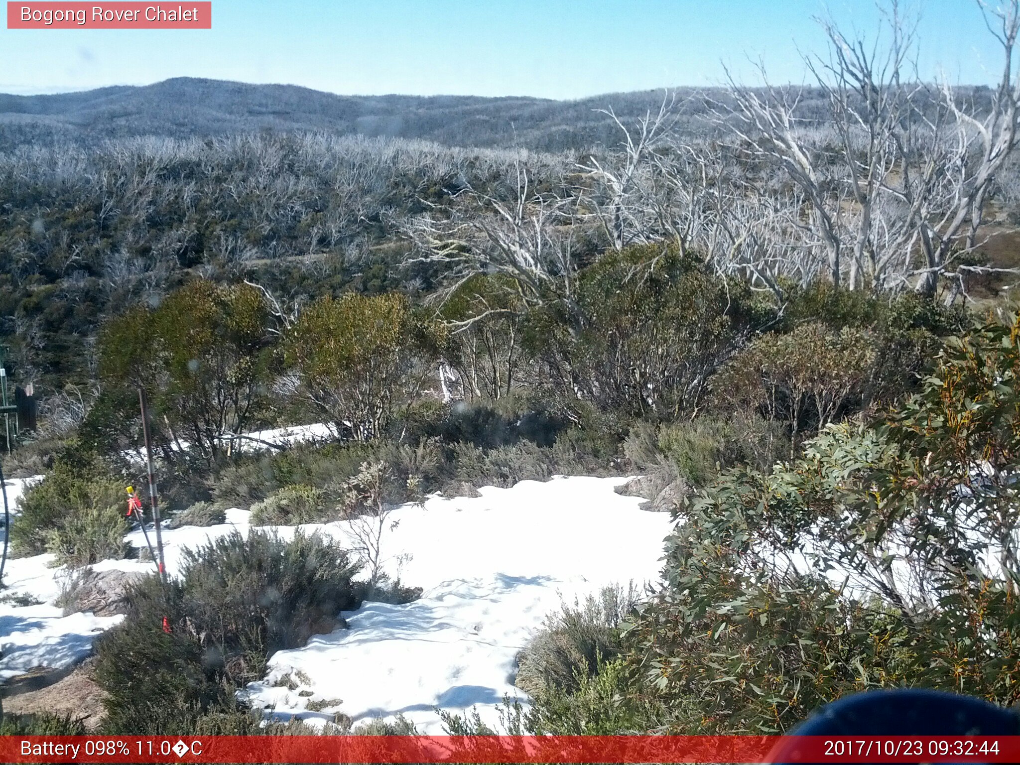 Bogong Web Cam 9:32am Monday 23rd of October 2017