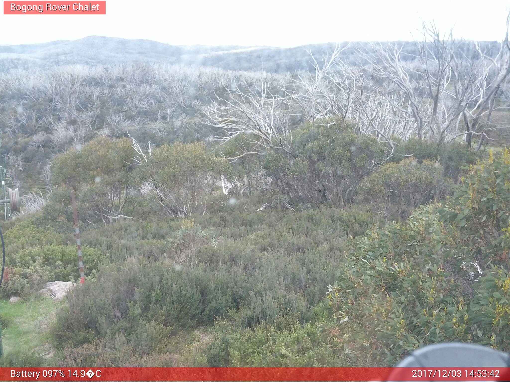 Bogong Web Cam 2:53pm Sunday 3rd of December 2017