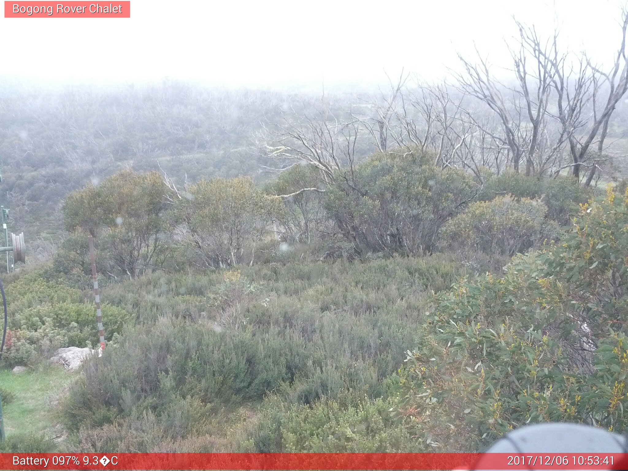 Bogong Web Cam 10:53am Wednesday 6th of December 2017