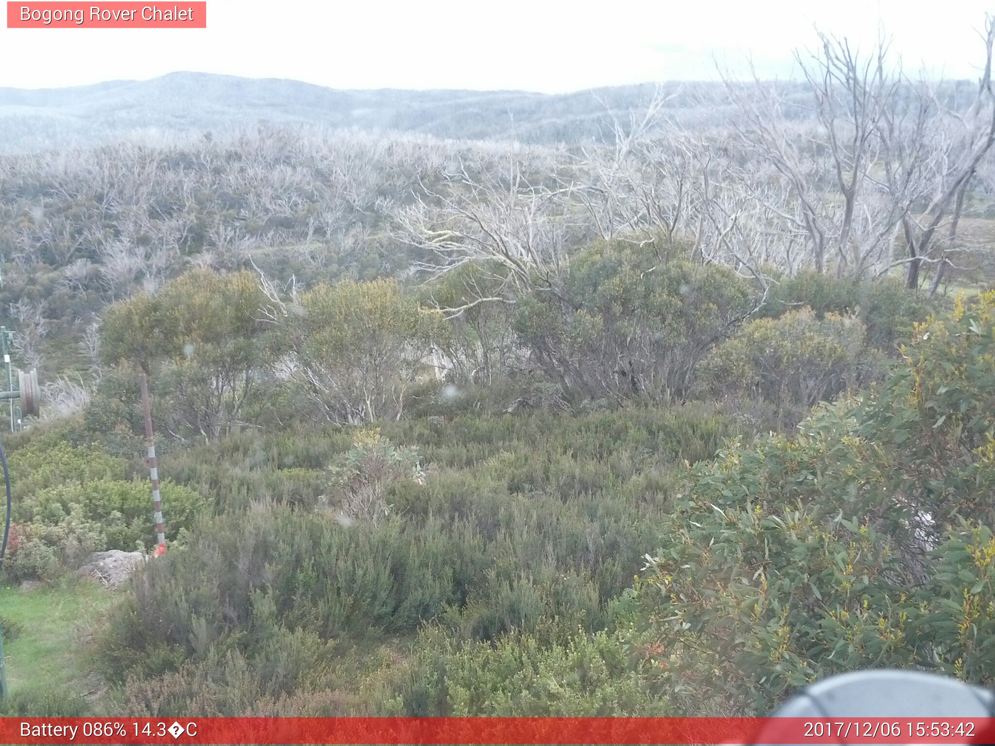 Bogong Web Cam 3:53pm Wednesday 6th of December 2017