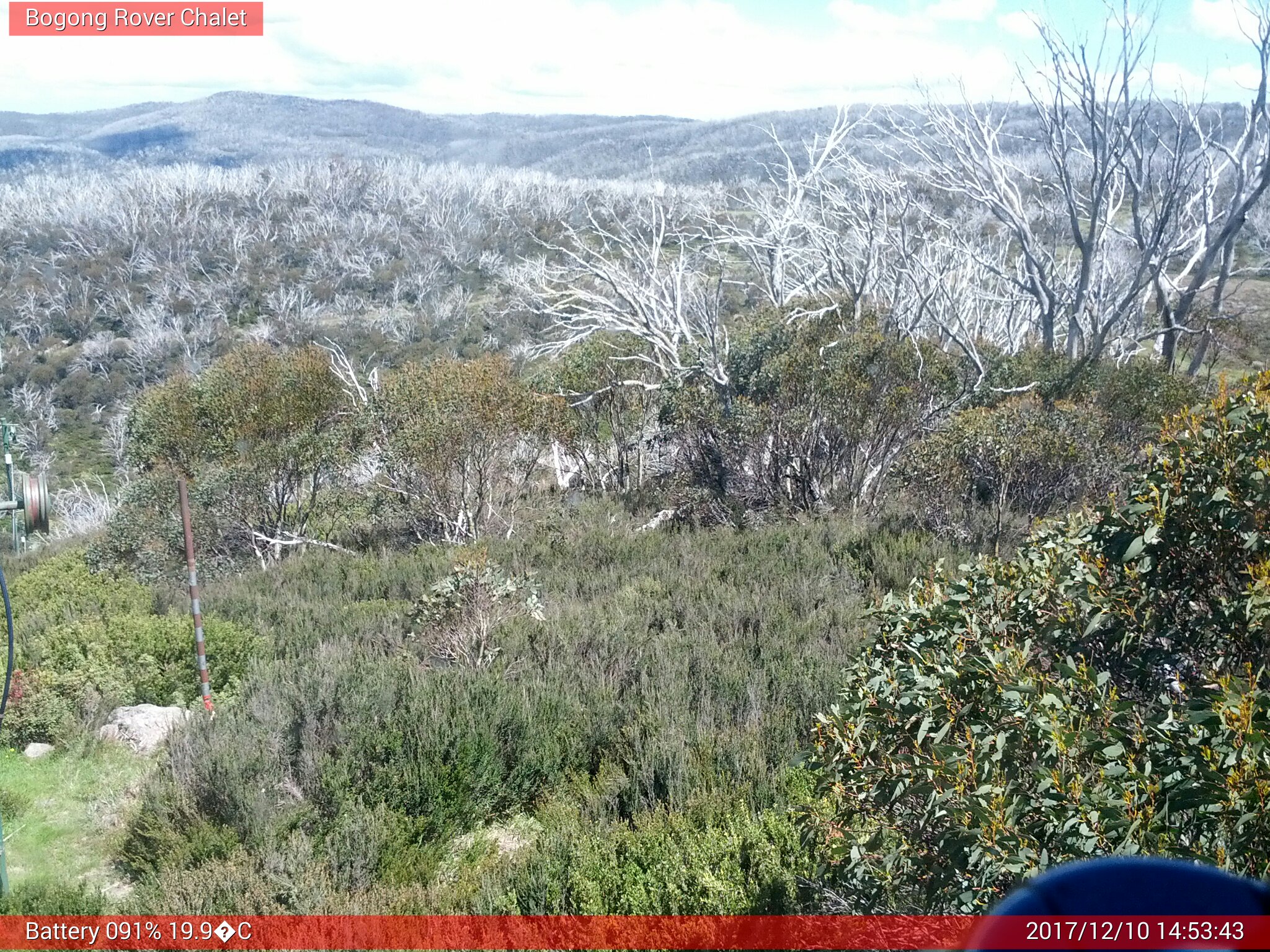 Bogong Web Cam 2:53pm Sunday 10th of December 2017