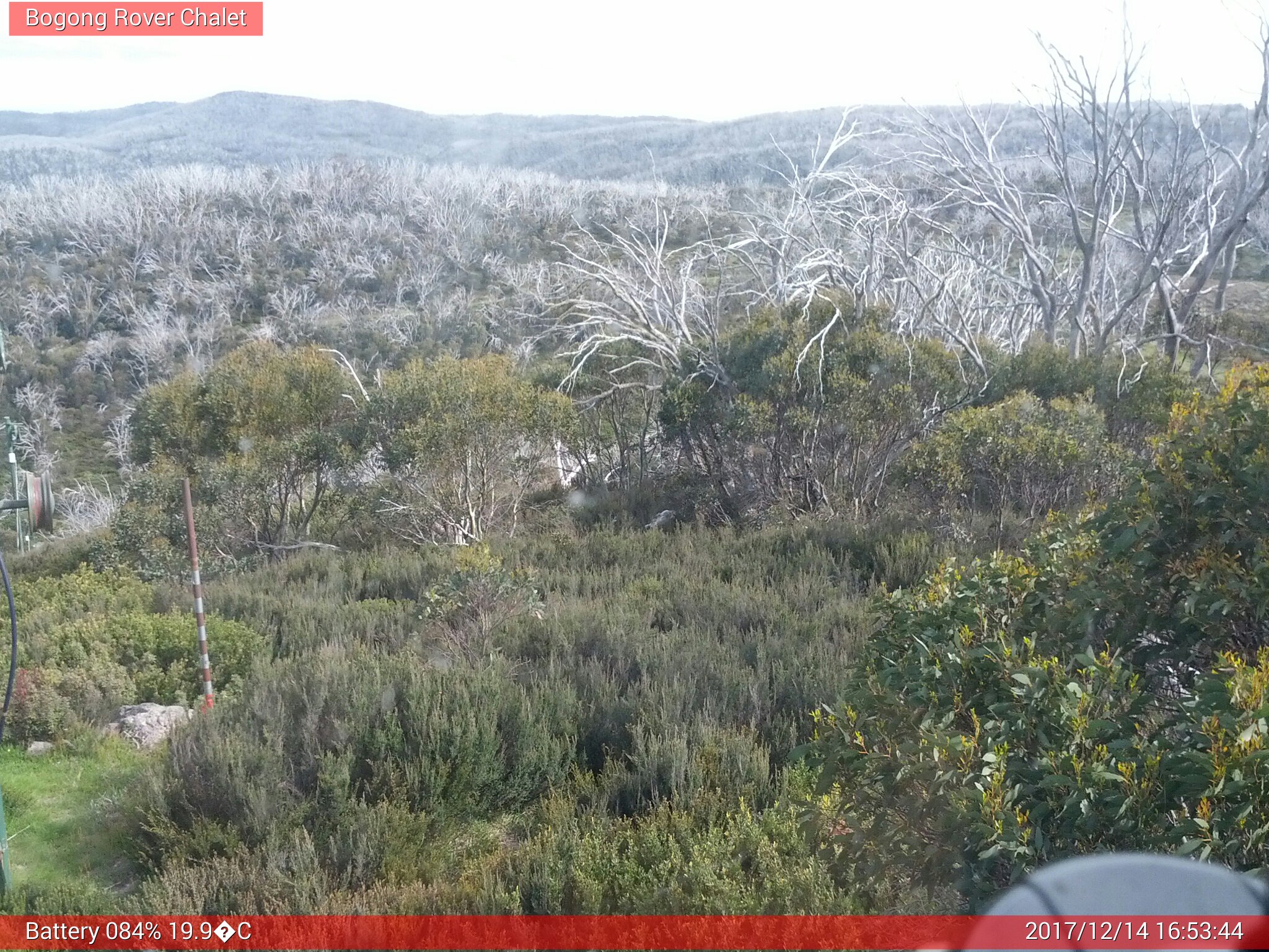 Bogong Web Cam 4:53pm Thursday 14th of December 2017