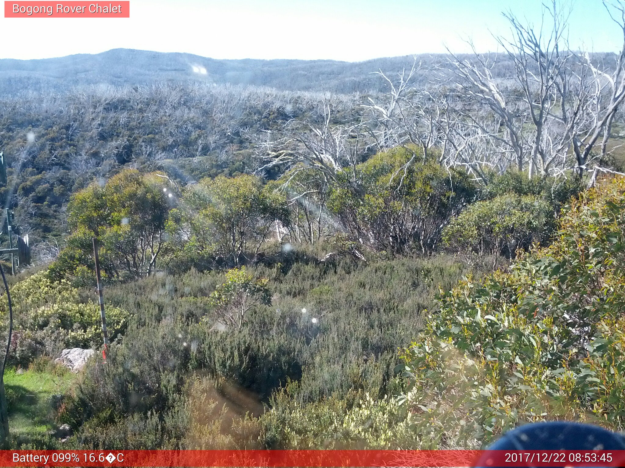 Bogong Web Cam 8:53am Friday 22nd of December 2017