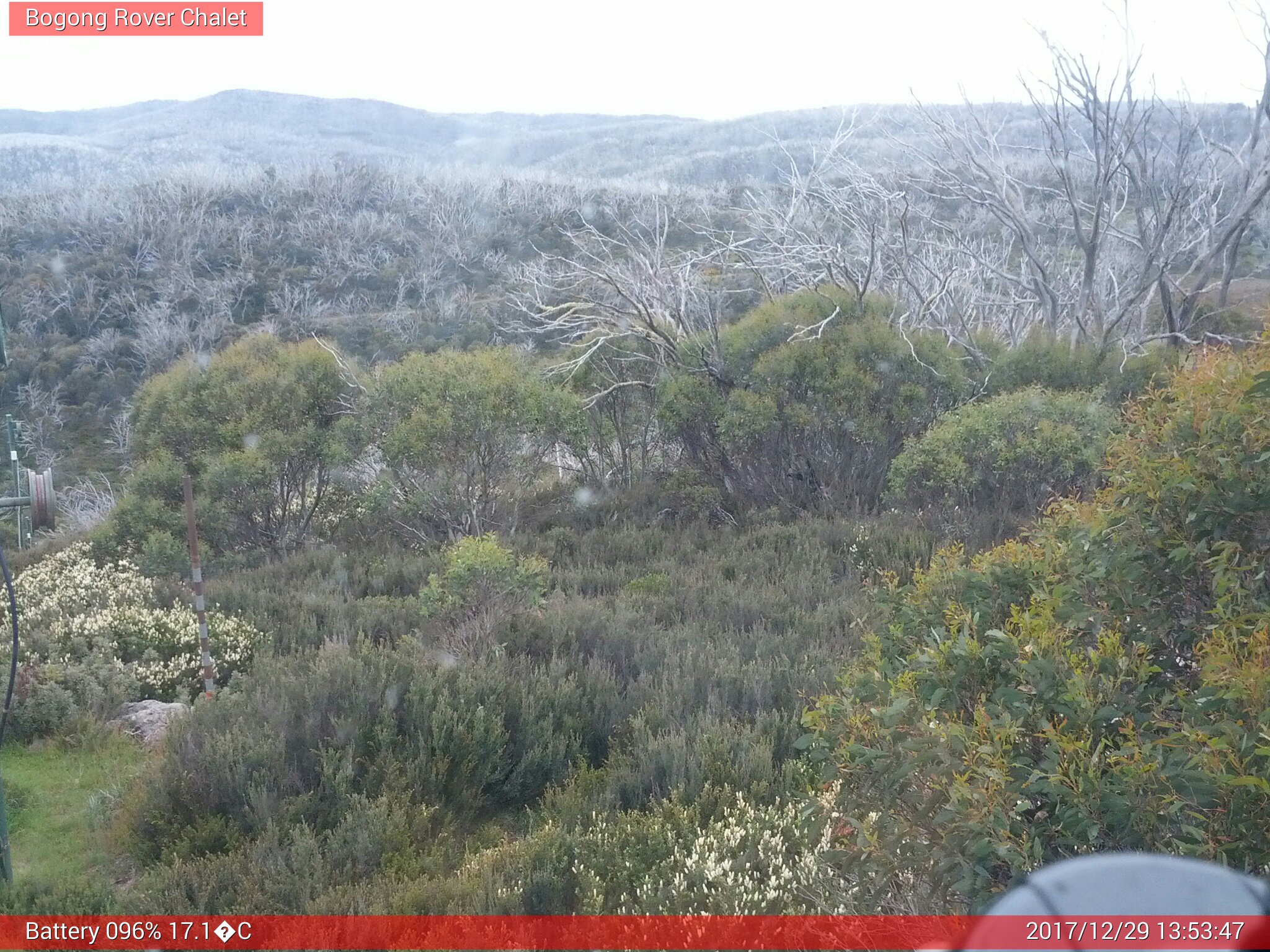 Bogong Web Cam 1:53pm Friday 29th of December 2017