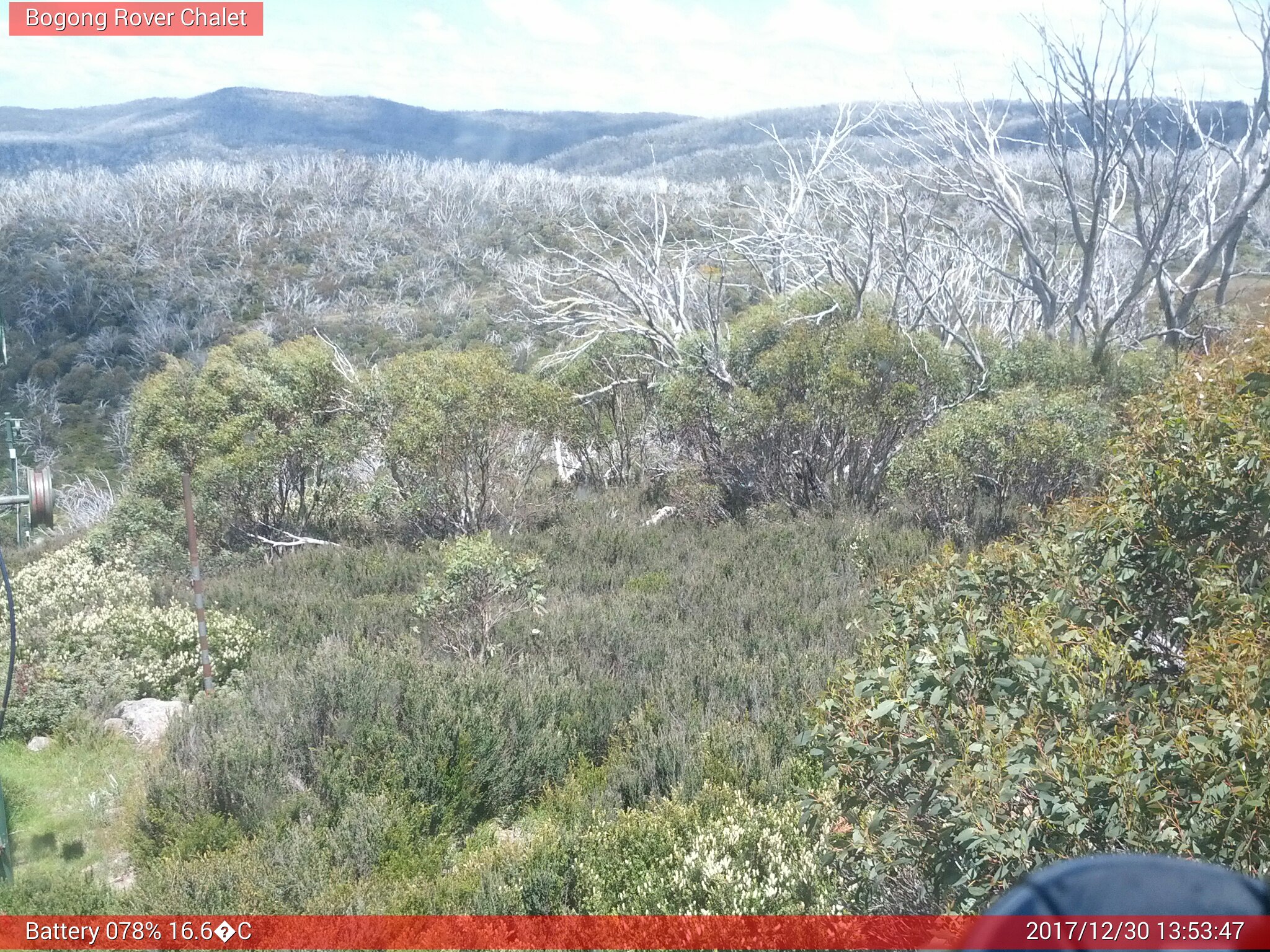 Bogong Web Cam 1:53pm Saturday 30th of December 2017