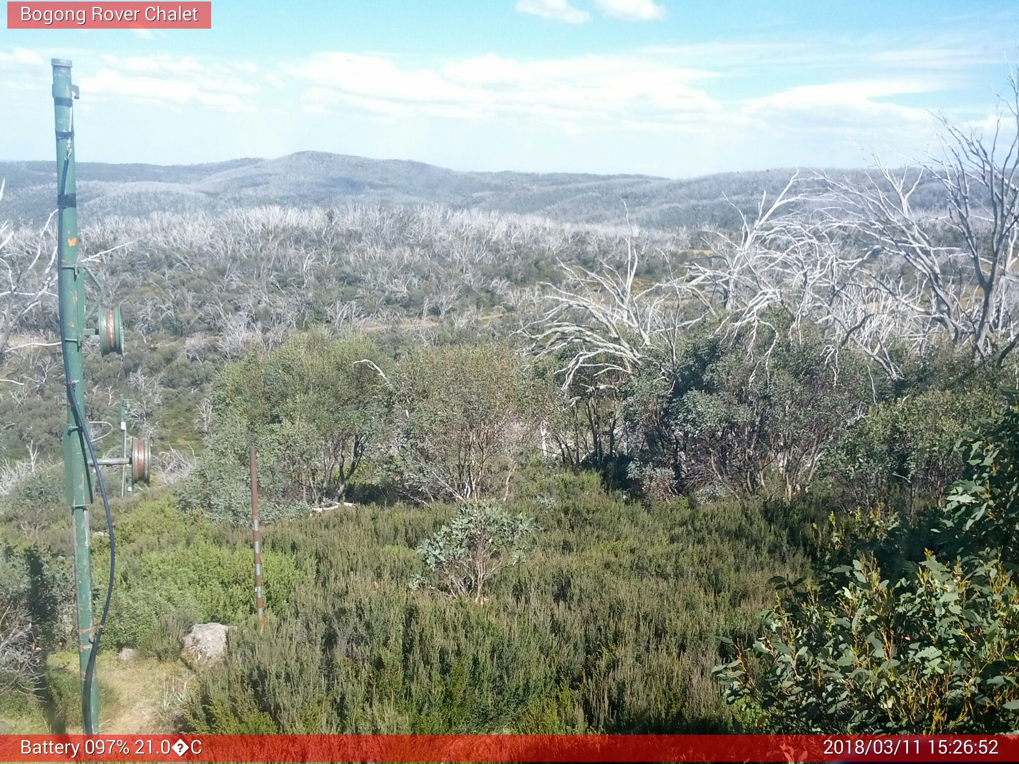 Bogong Web Cam 3:26pm Sunday 11th of March 2018