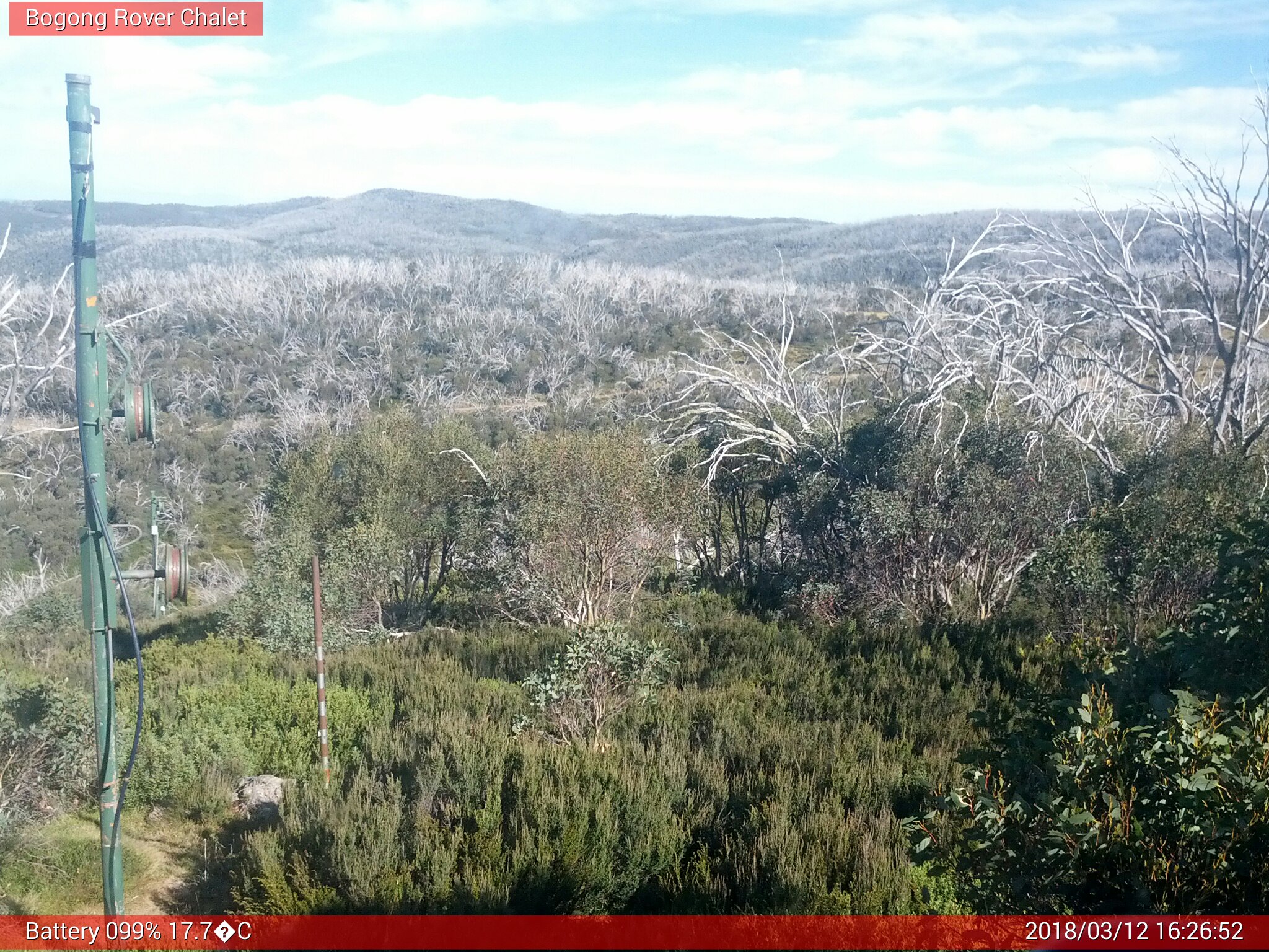 Bogong Web Cam 4:26pm Monday 12th of March 2018