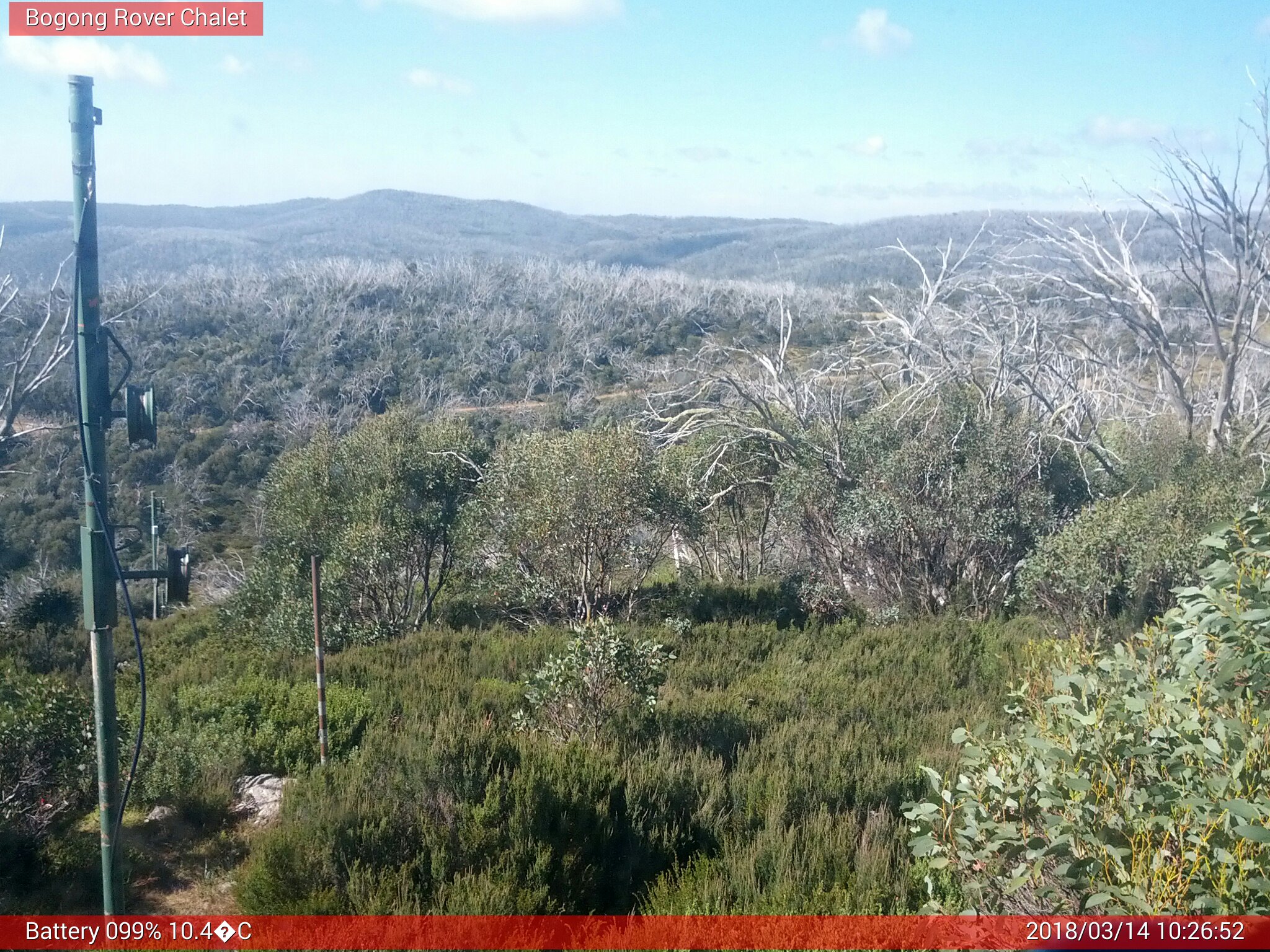 Bogong Web Cam 10:26am Wednesday 14th of March 2018