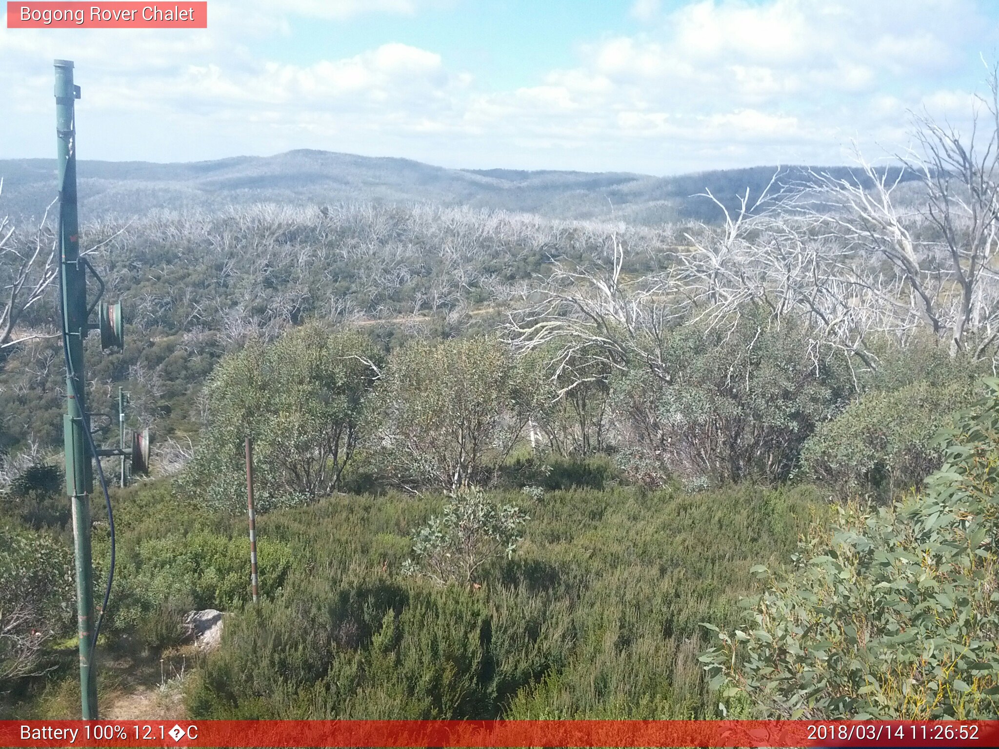 Bogong Web Cam 11:26am Wednesday 14th of March 2018