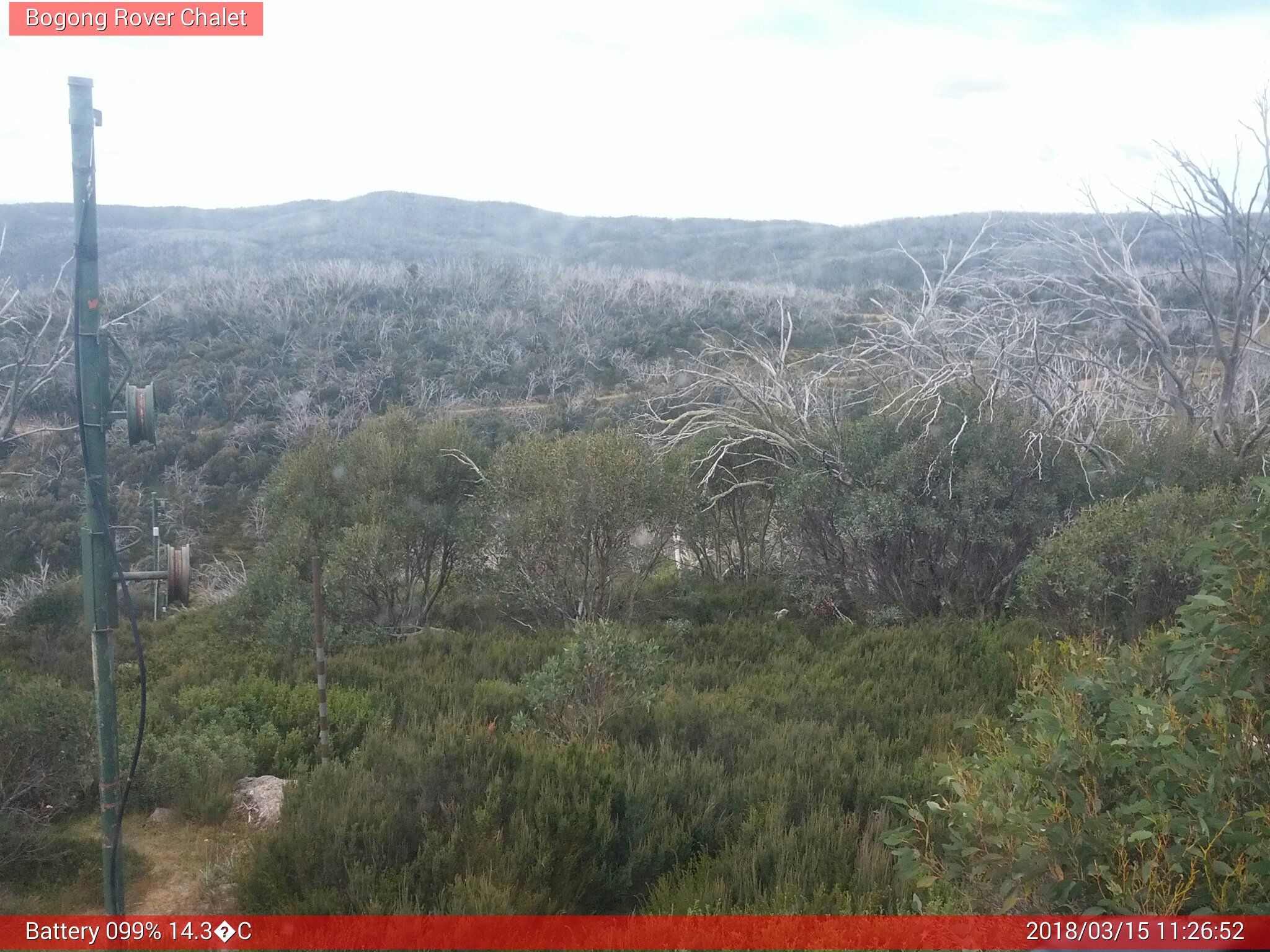 Bogong Web Cam 11:26am Thursday 15th of March 2018