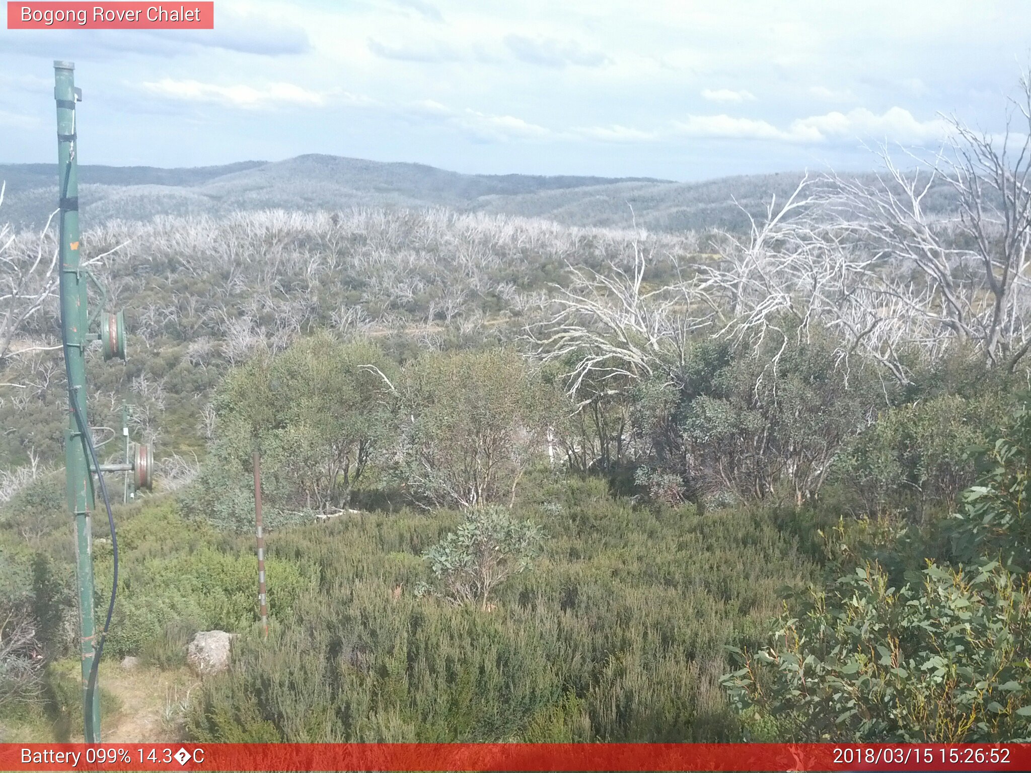 Bogong Web Cam 3:26pm Thursday 15th of March 2018