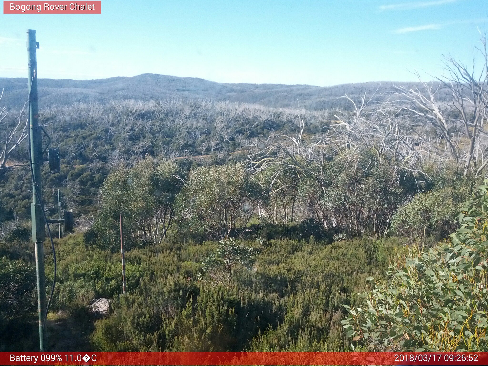 Bogong Web Cam 9:26am Saturday 17th of March 2018