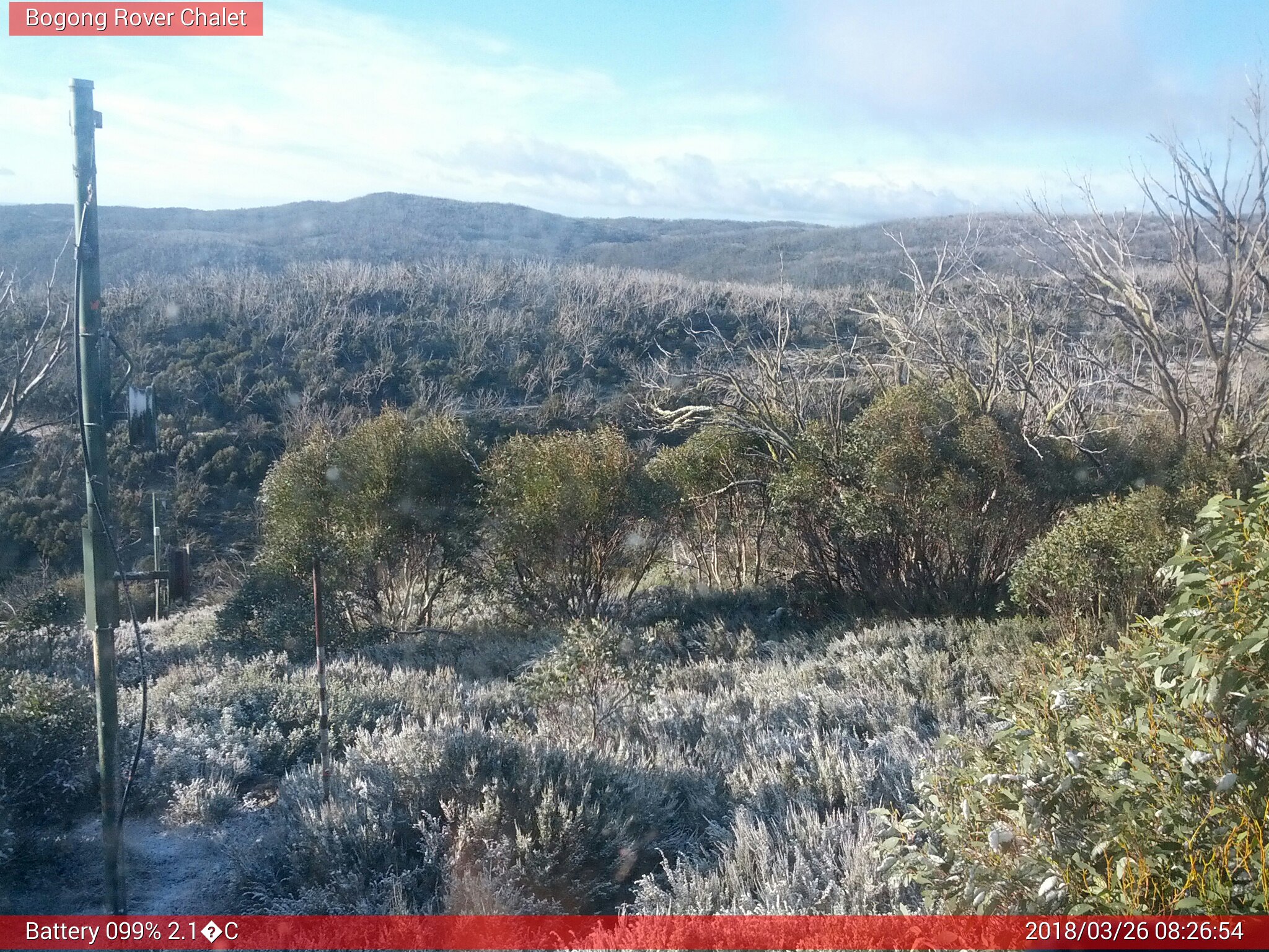 Bogong Web Cam 8:26am Monday 26th of March 2018