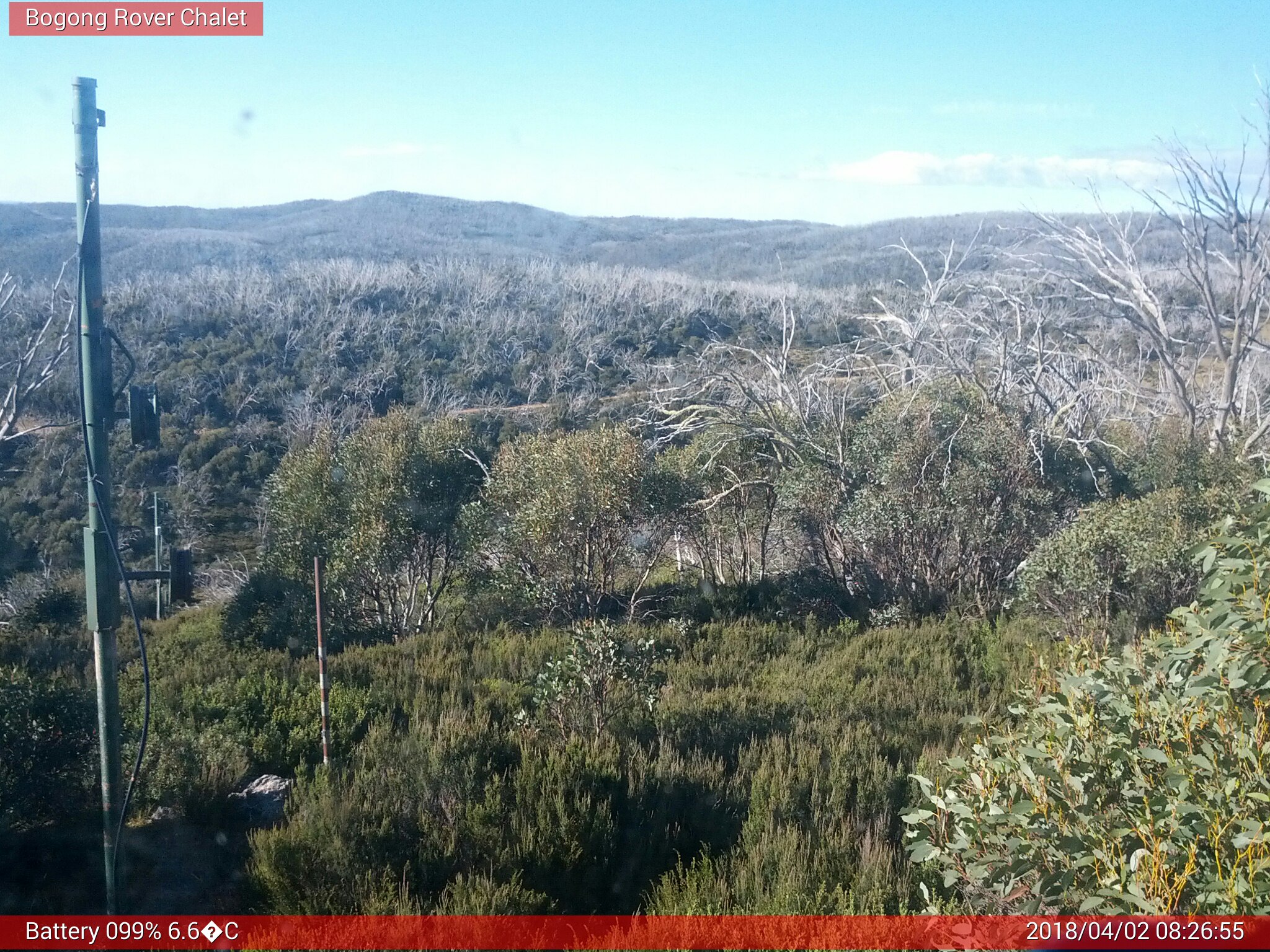 Bogong Web Cam 8:26am Monday 2nd of April 2018