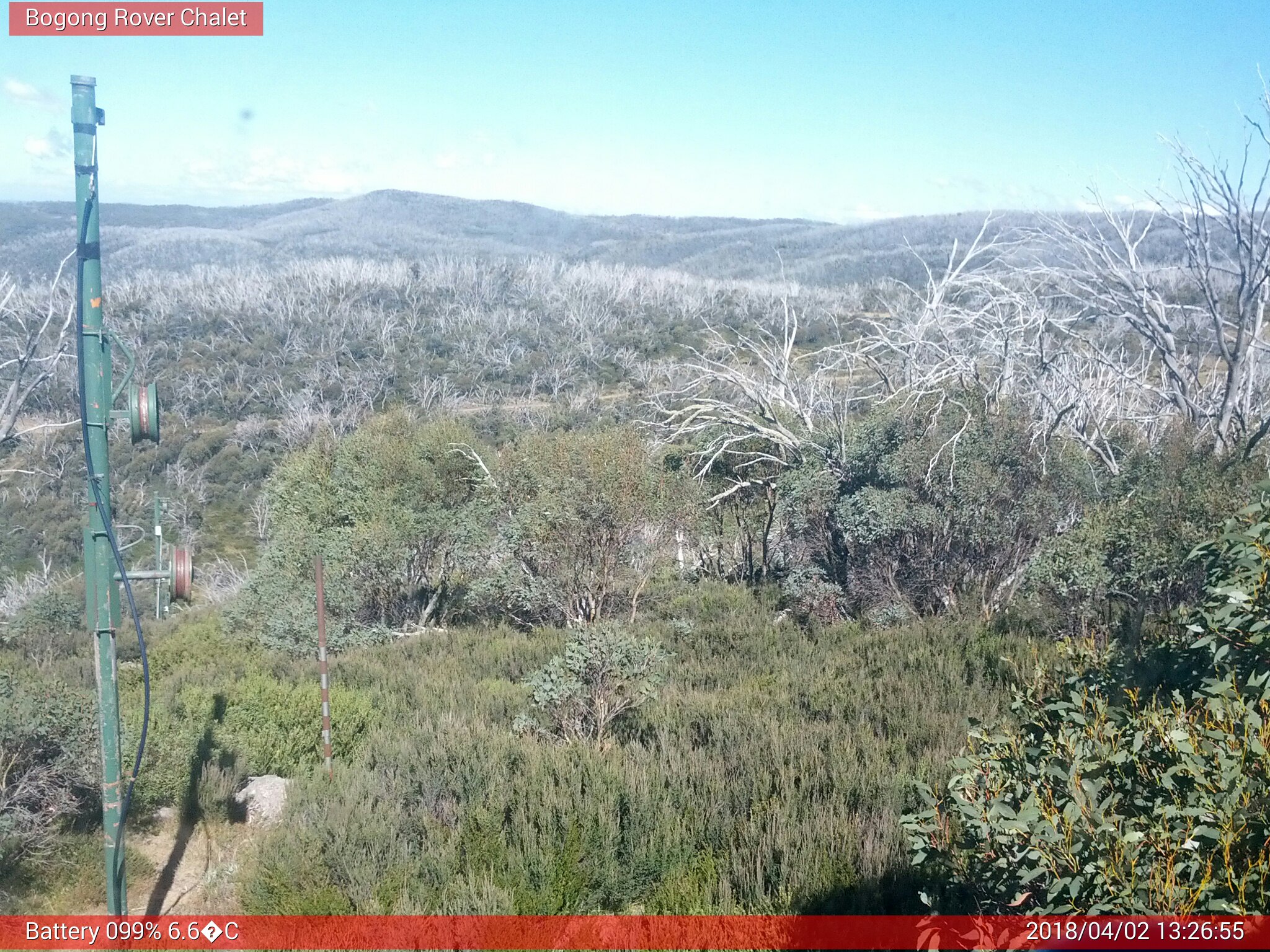 Bogong Web Cam 1:26pm Monday 2nd of April 2018