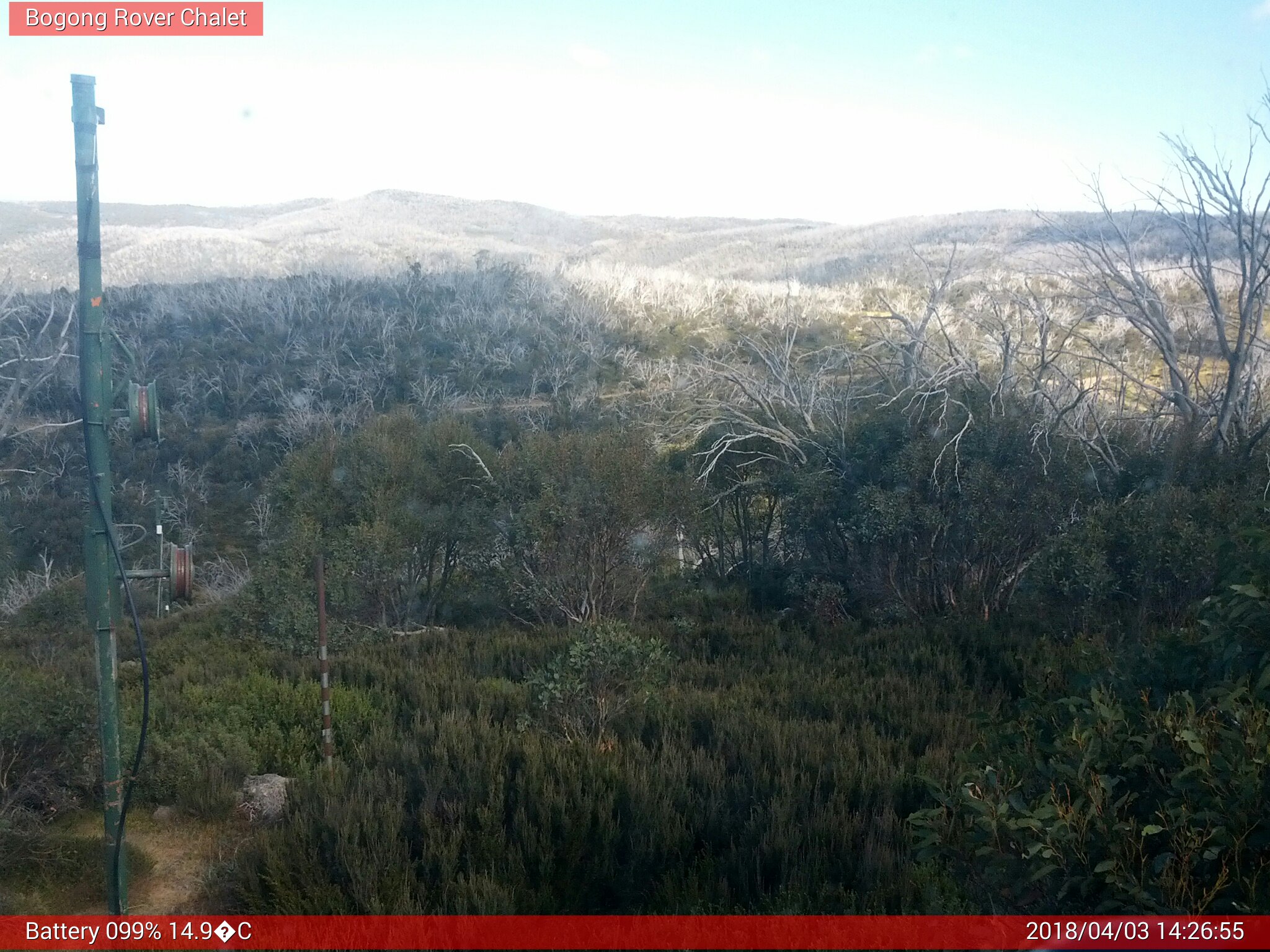 Bogong Web Cam 2:26pm Tuesday 3rd of April 2018