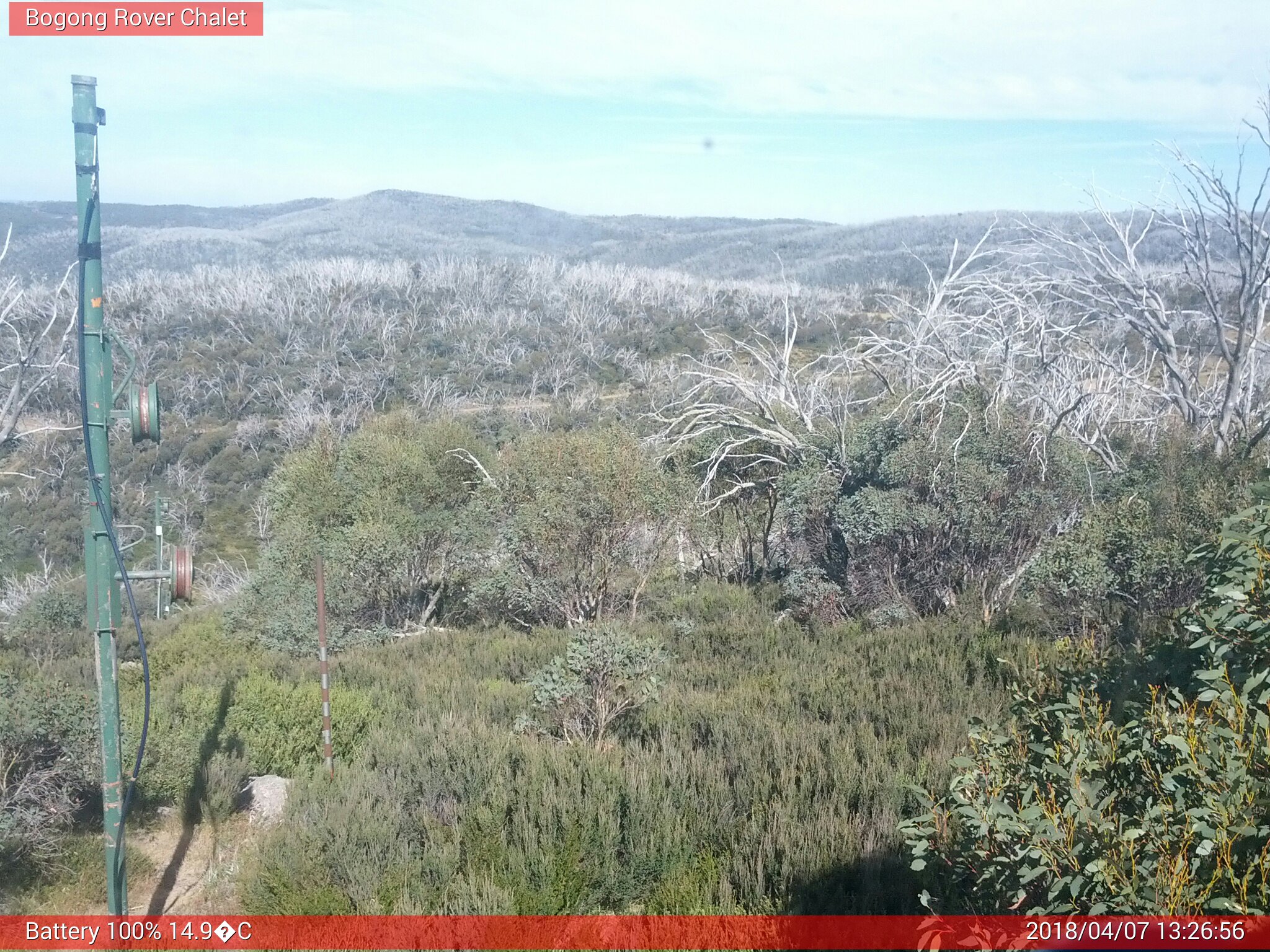 Bogong Web Cam 1:26pm Saturday 7th of April 2018