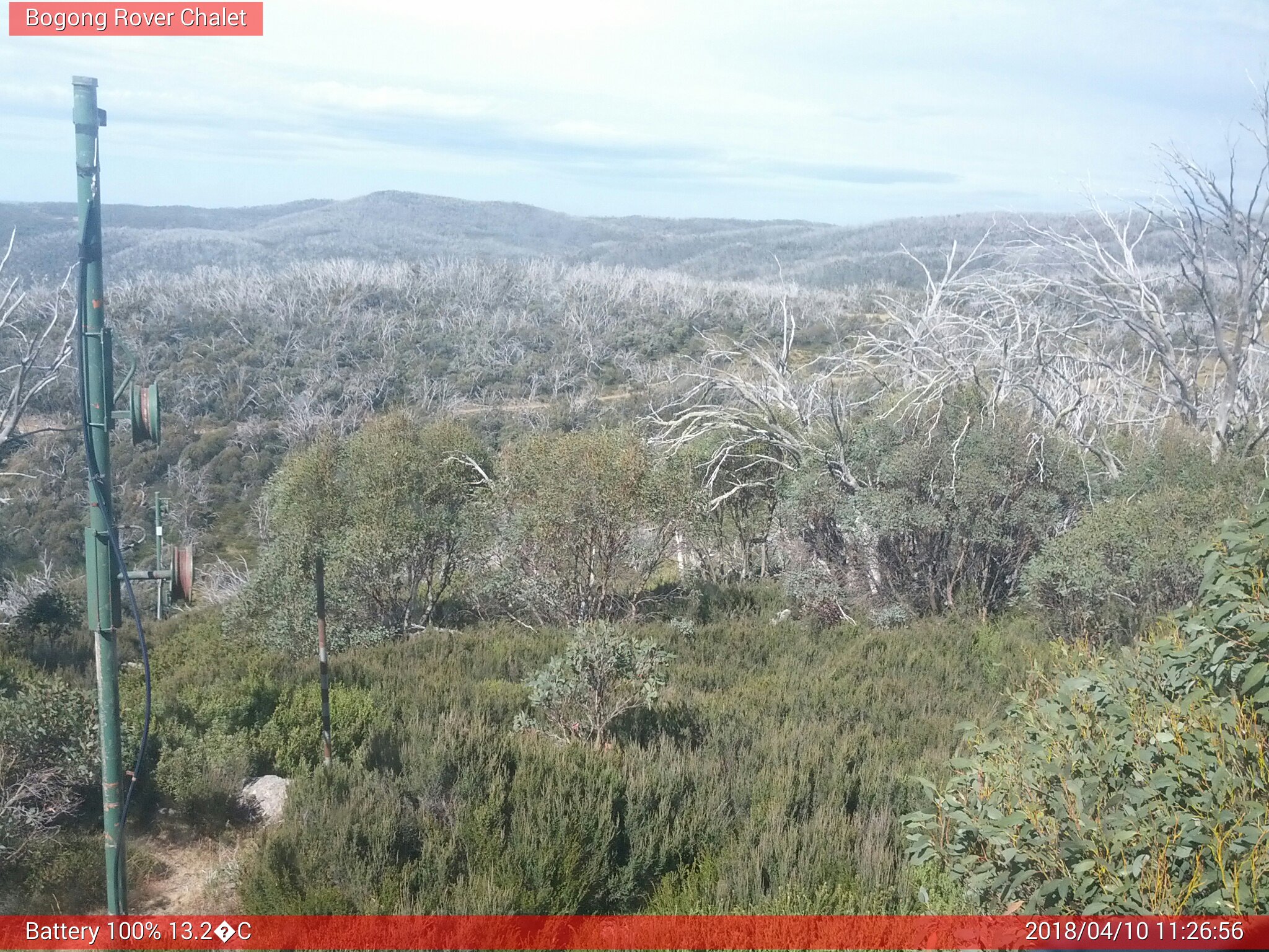 Bogong Web Cam 11:26am Tuesday 10th of April 2018