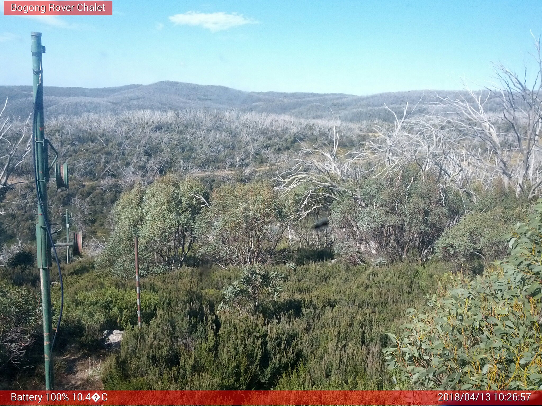 Bogong Web Cam 10:26am Friday 13th of April 2018