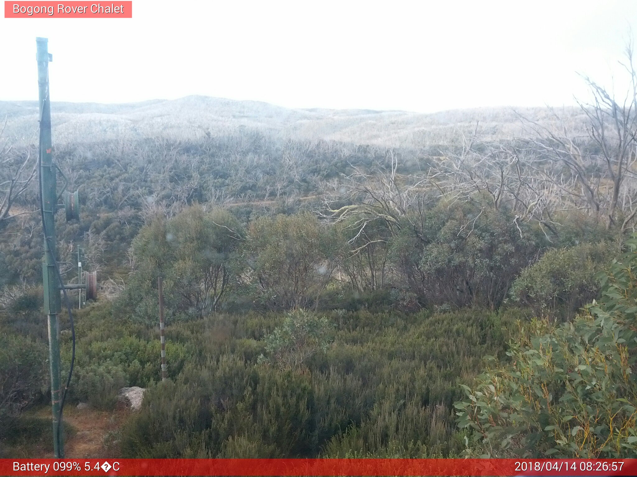 Bogong Web Cam 8:26am Saturday 14th of April 2018