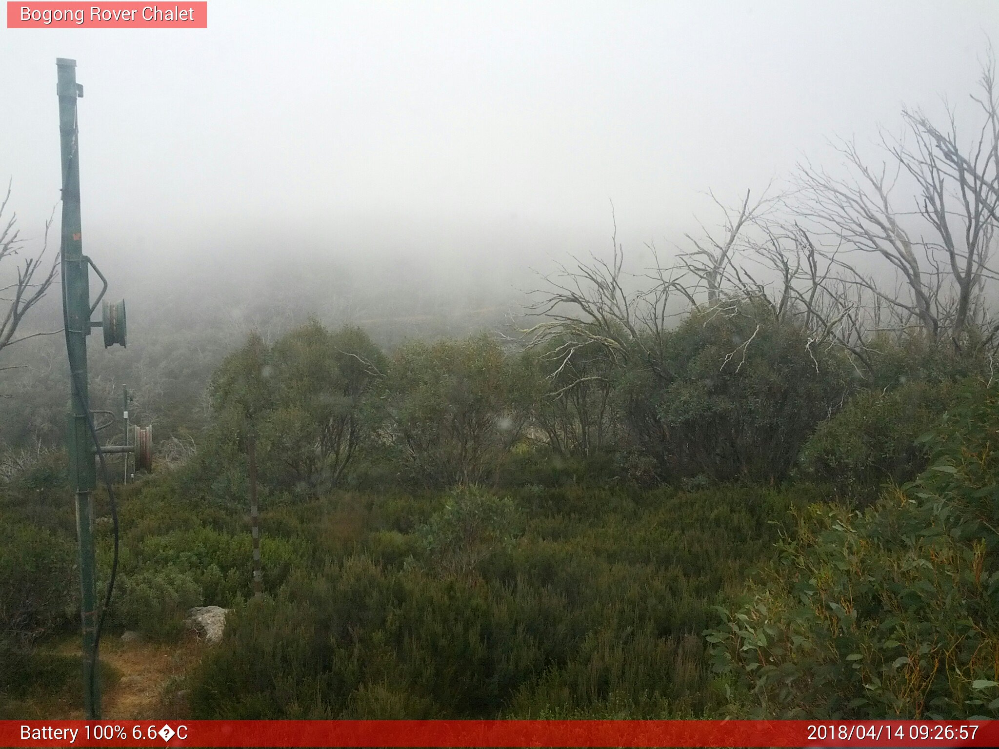 Bogong Web Cam 9:26am Saturday 14th of April 2018