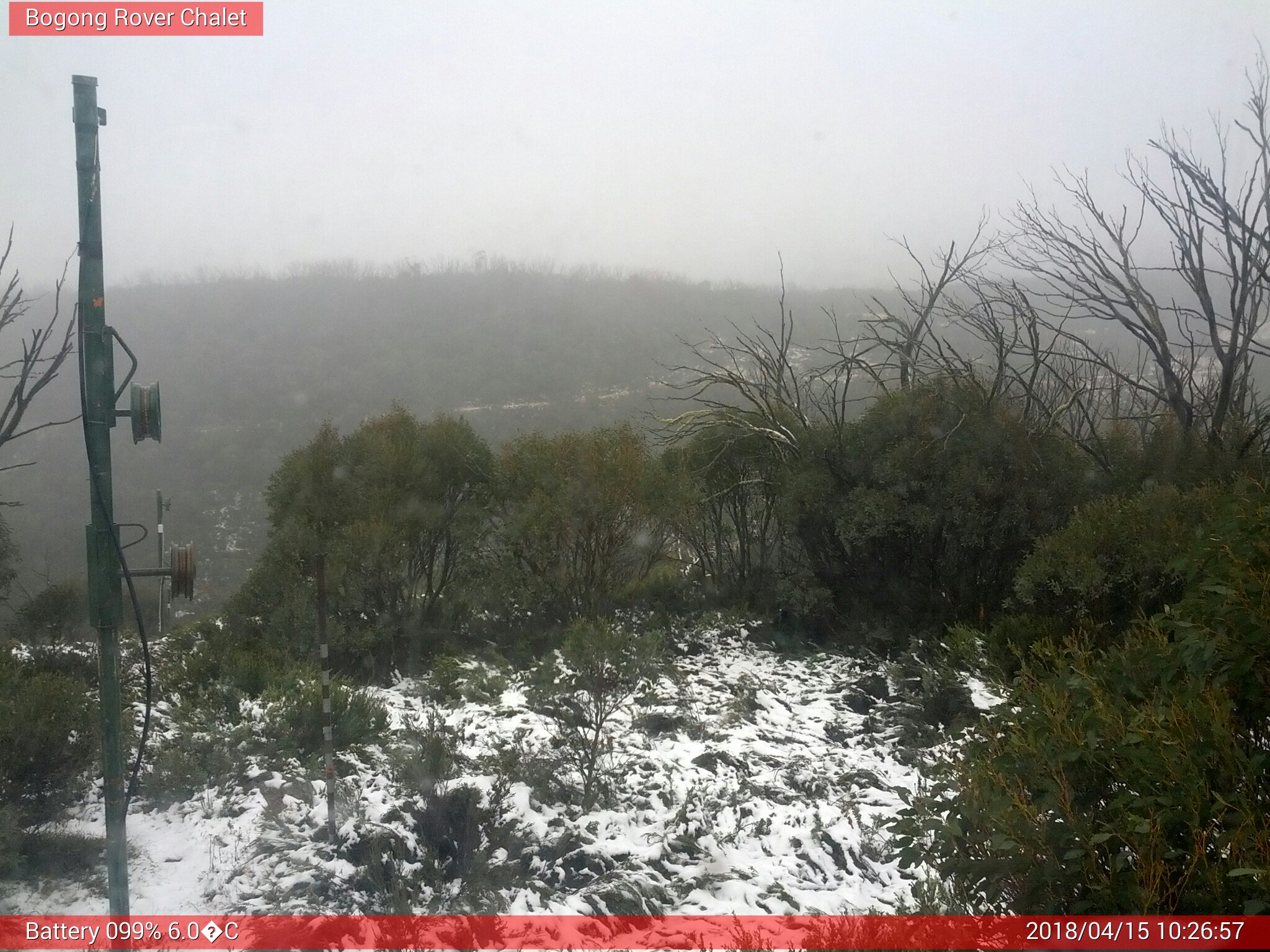 Bogong Web Cam 10:26am Sunday 15th of April 2018