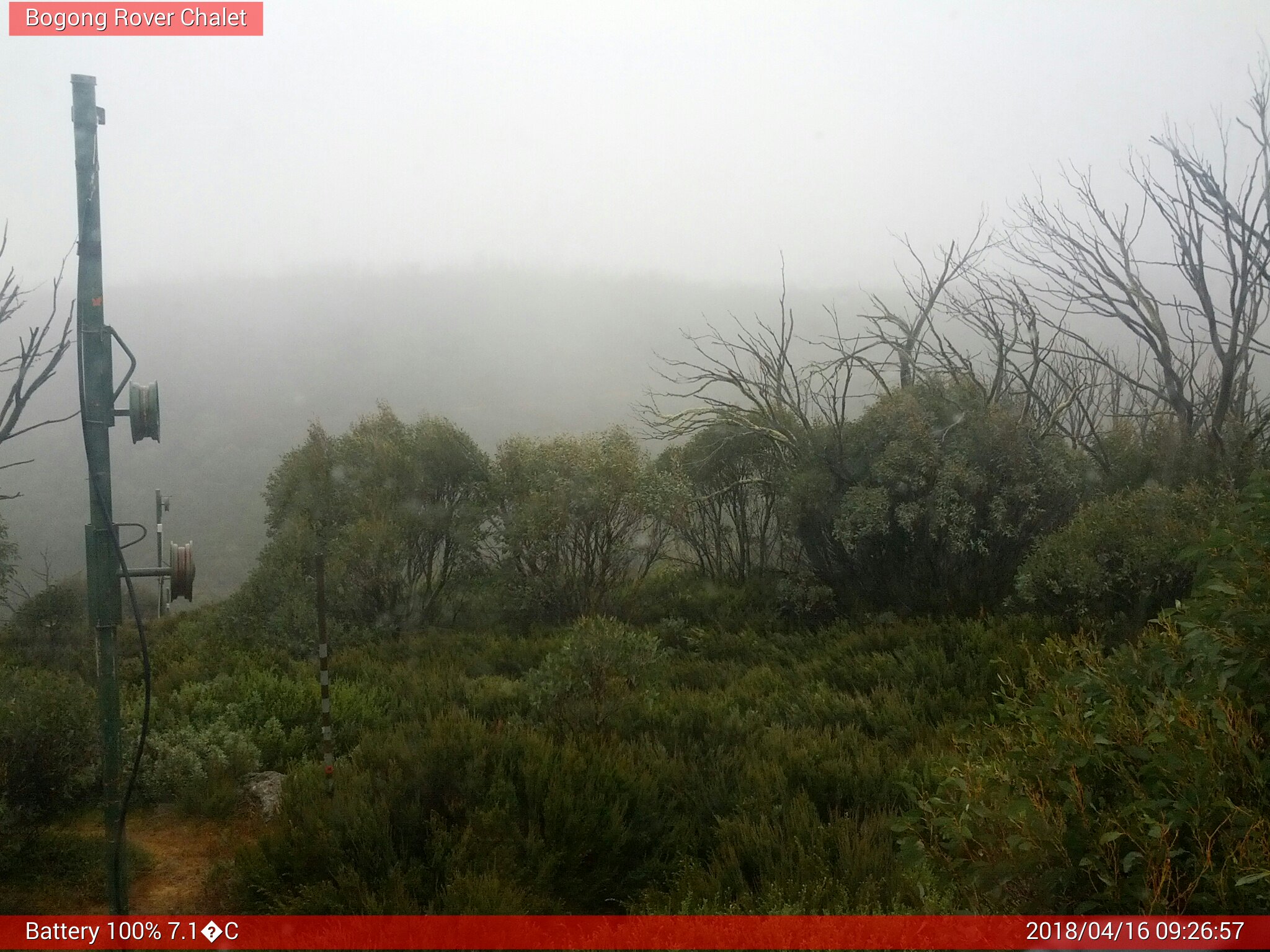 Bogong Web Cam 9:26am Monday 16th of April 2018