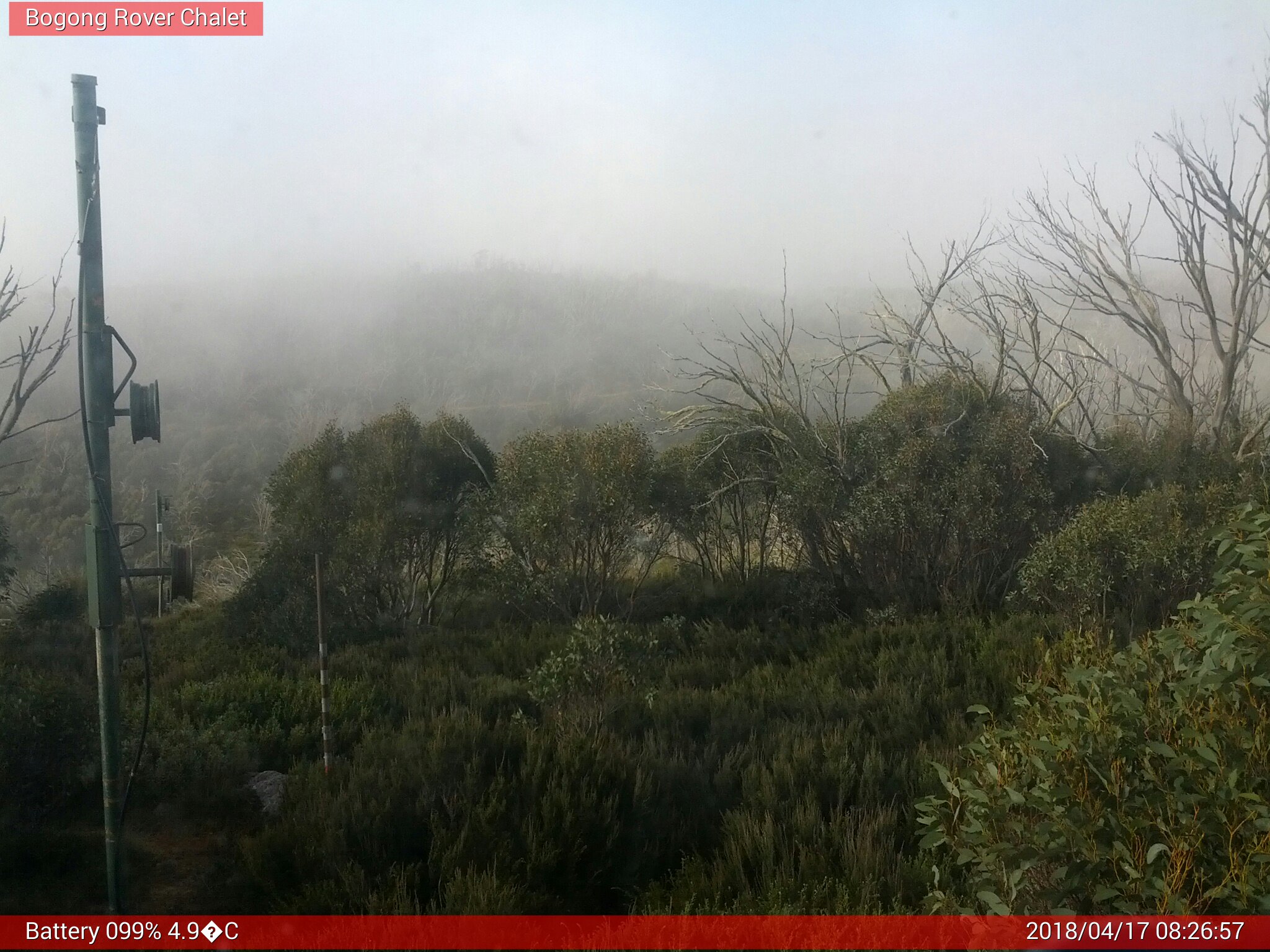 Bogong Web Cam 8:26am Tuesday 17th of April 2018