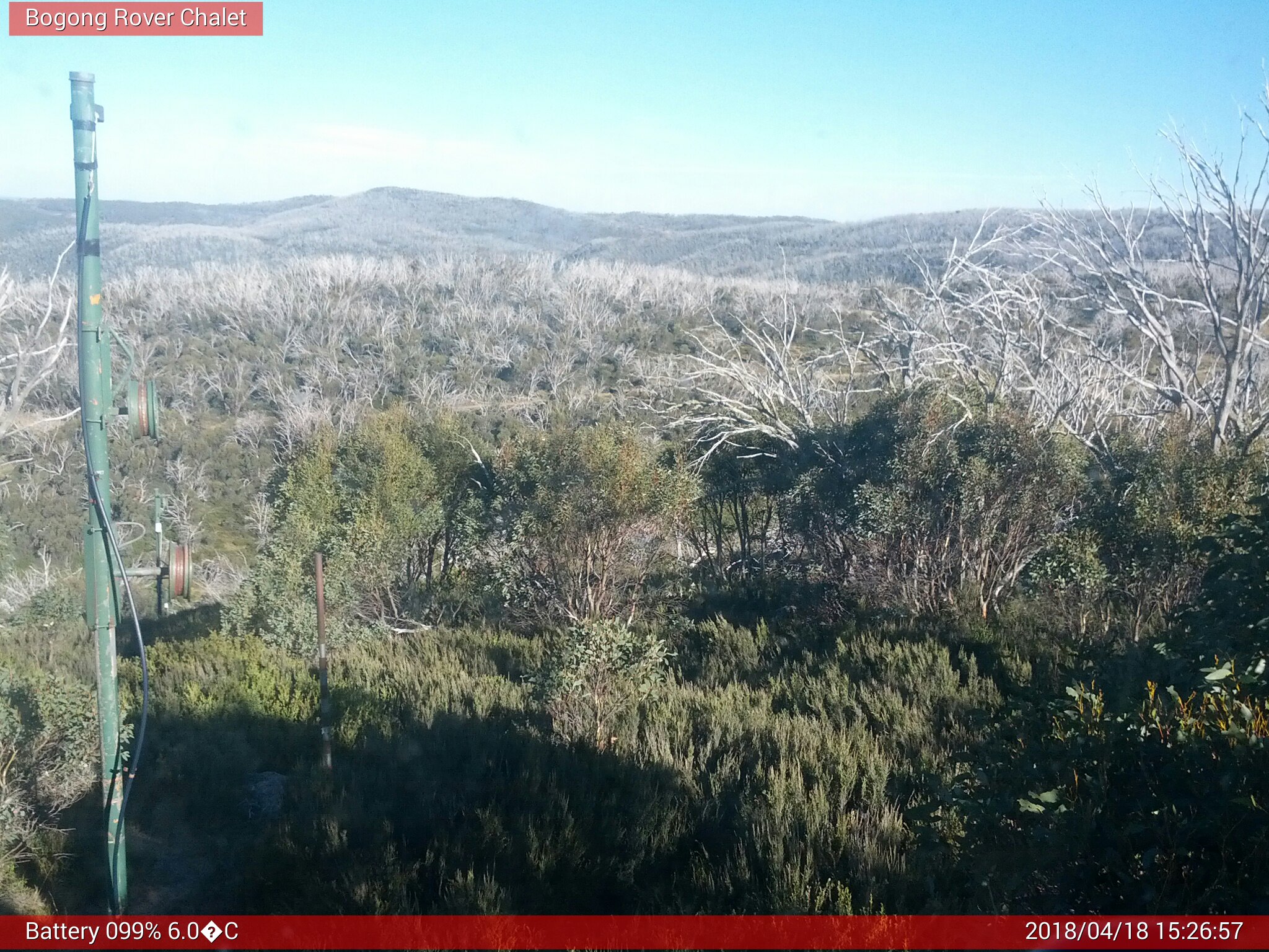 Bogong Web Cam 3:26pm Wednesday 18th of April 2018