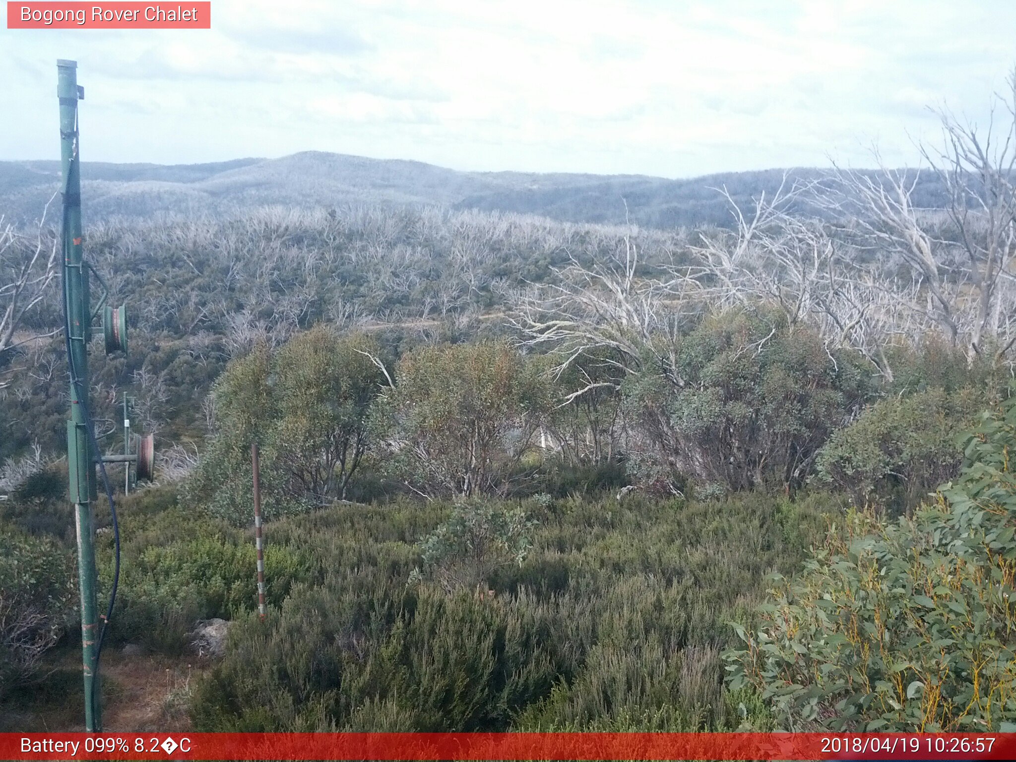 Bogong Web Cam 10:26am Thursday 19th of April 2018