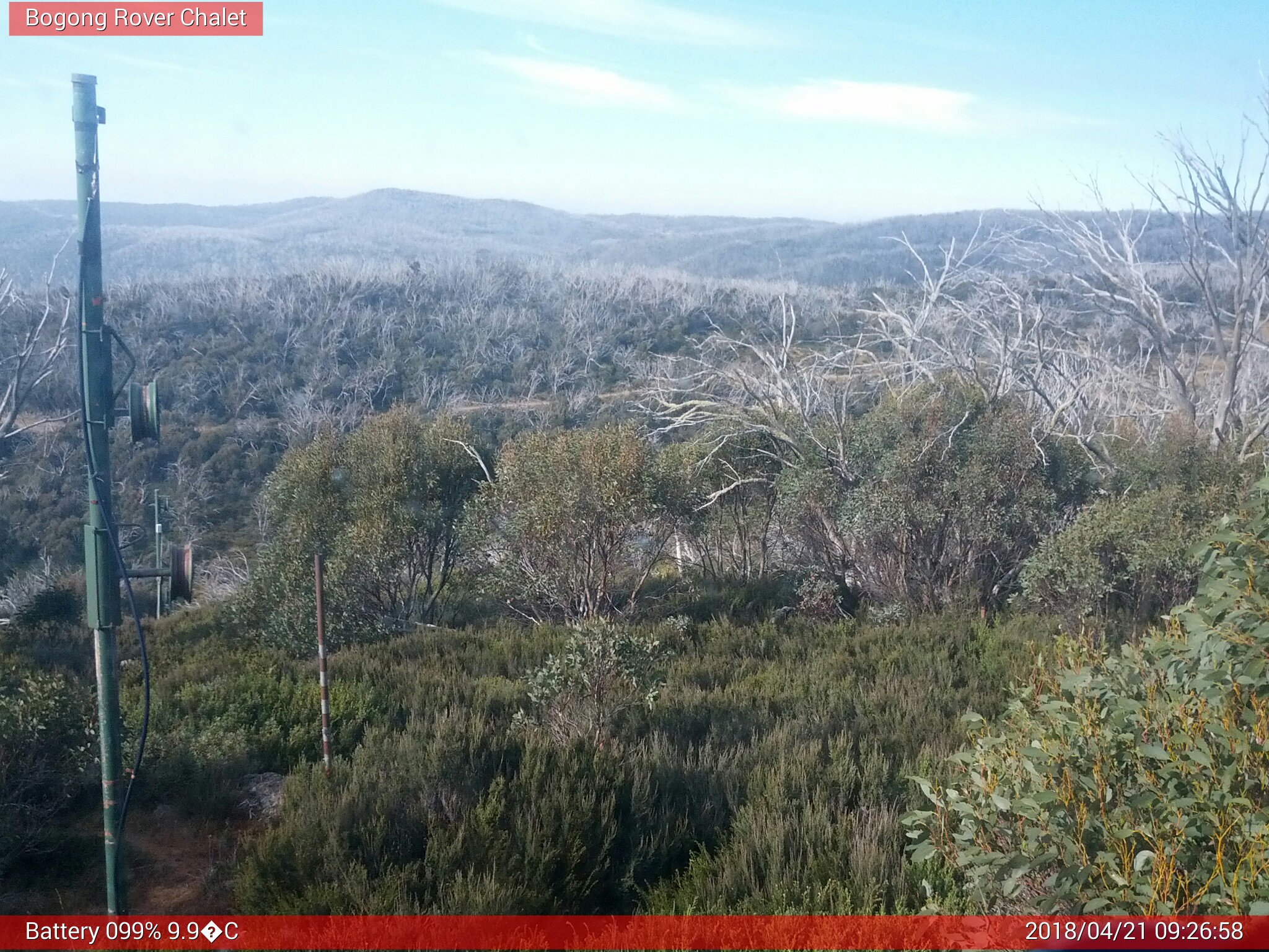 Bogong Web Cam 9:26am Saturday 21st of April 2018