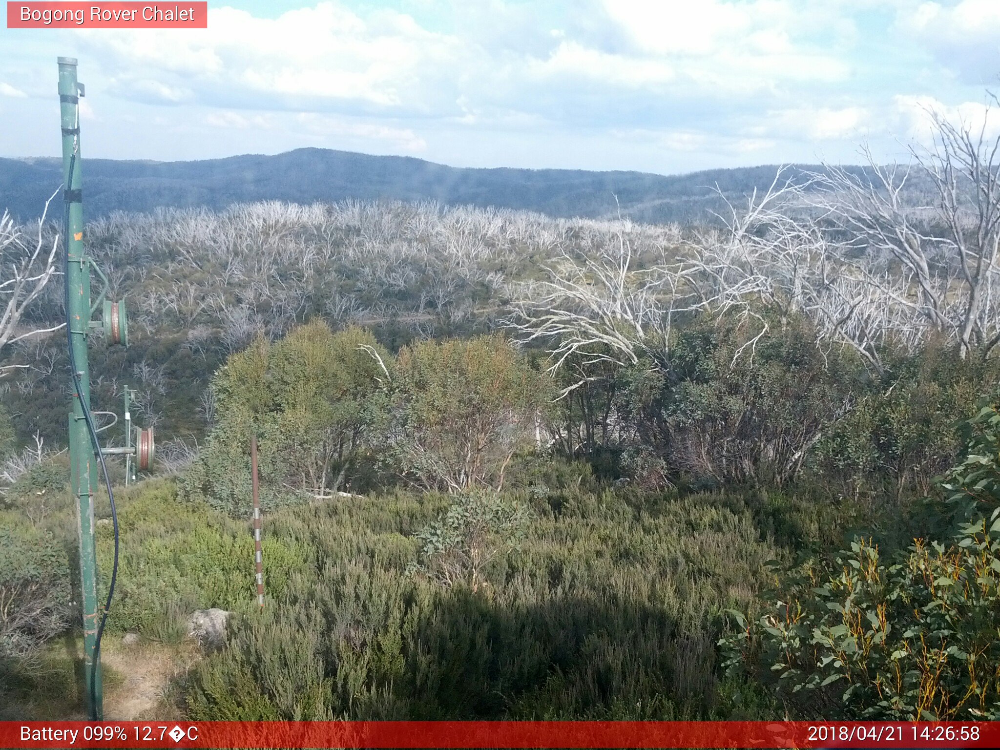 Bogong Web Cam 2:26pm Saturday 21st of April 2018