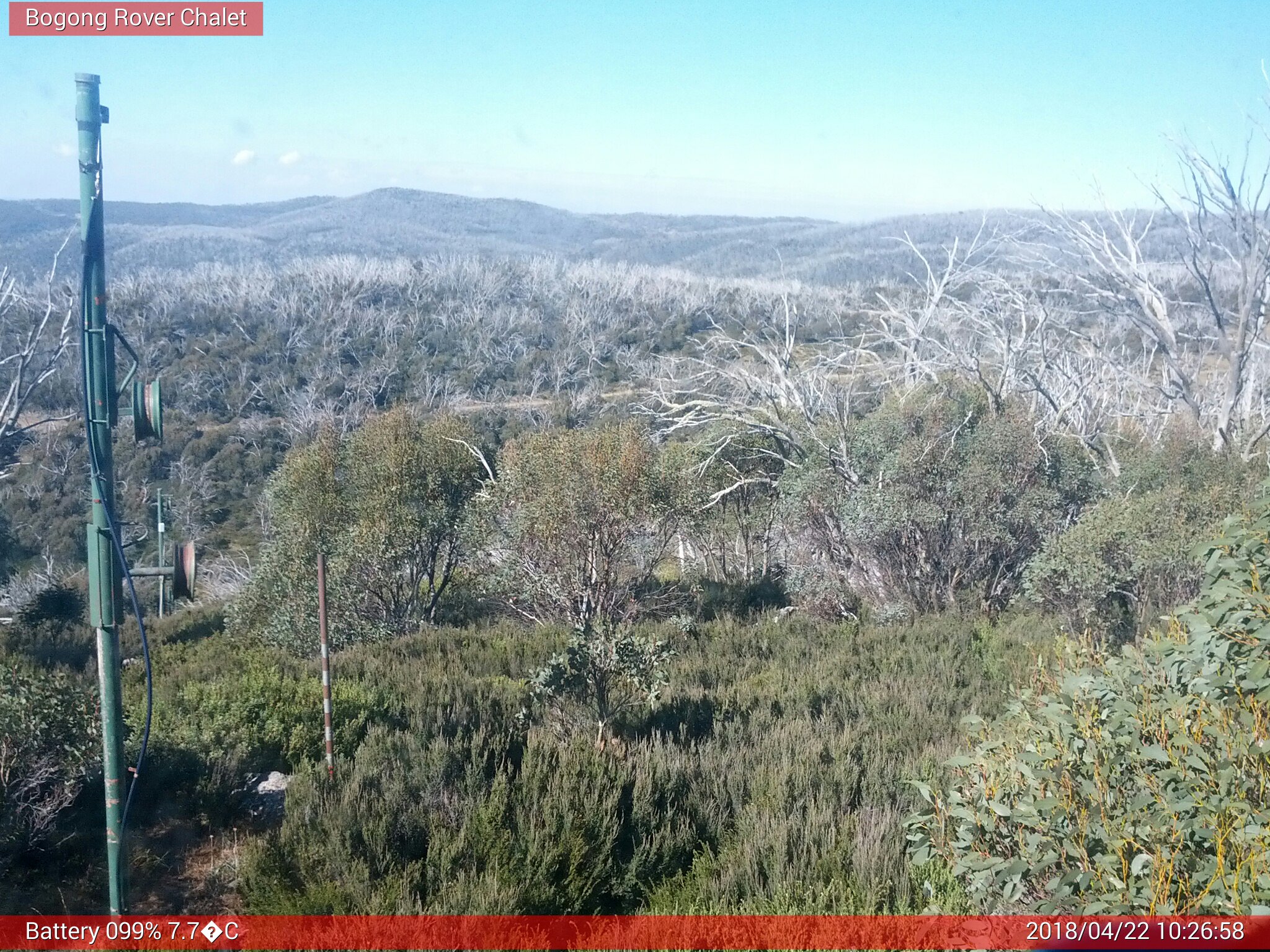 Bogong Web Cam 10:26am Sunday 22nd of April 2018