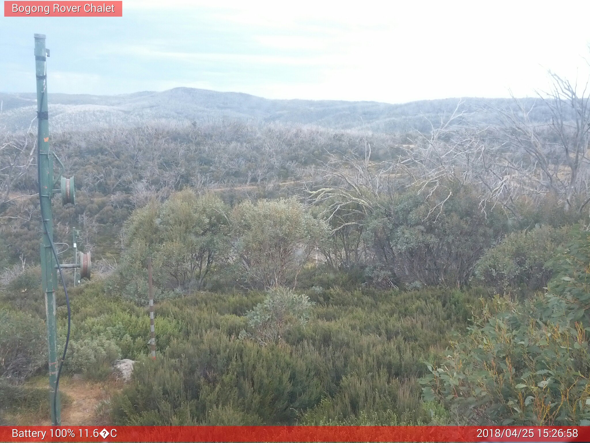 Bogong Web Cam 3:26pm Wednesday 25th of April 2018