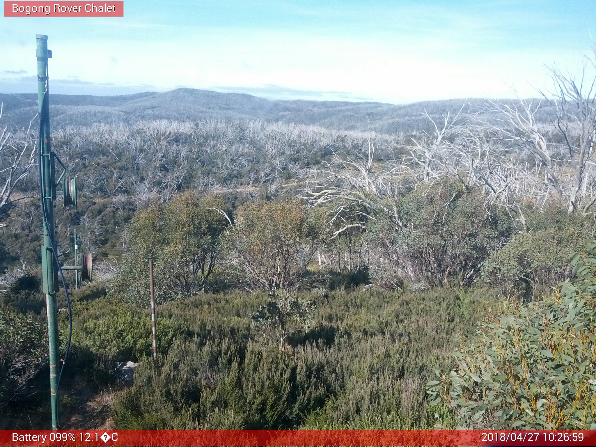 Bogong Web Cam 10:26am Friday 27th of April 2018