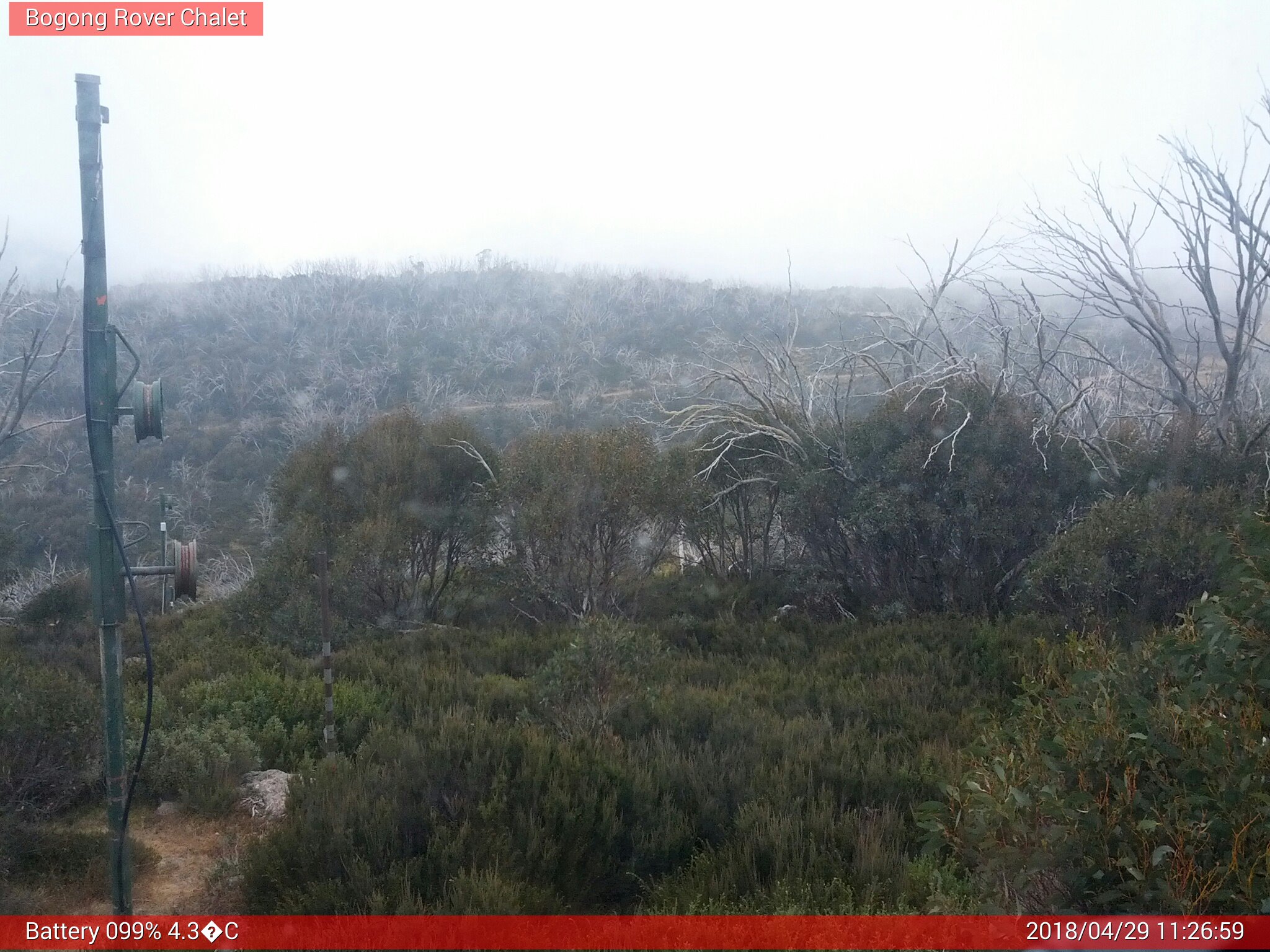 Bogong Web Cam 11:26am Sunday 29th of April 2018