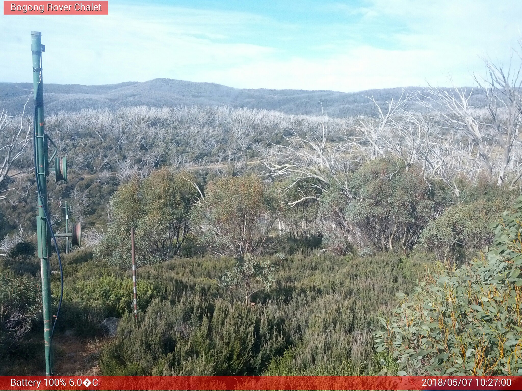 Bogong Web Cam 10:27am Monday 7th of May 2018