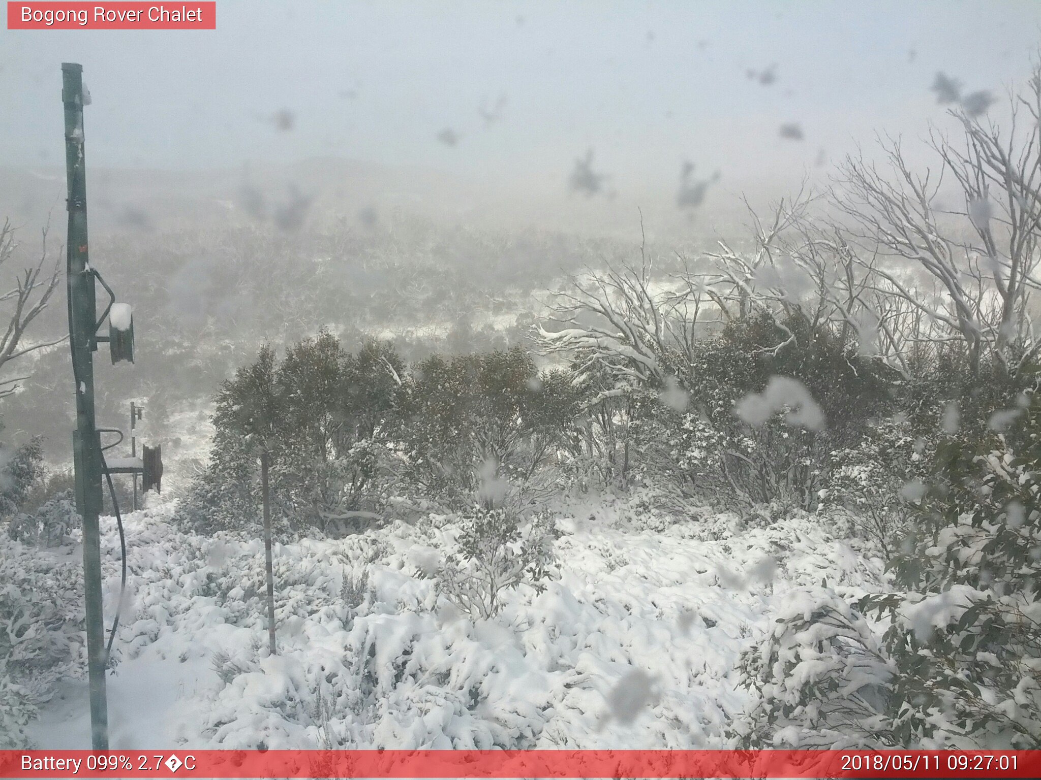 Bogong Web Cam 9:27am Friday 11th of May 2018