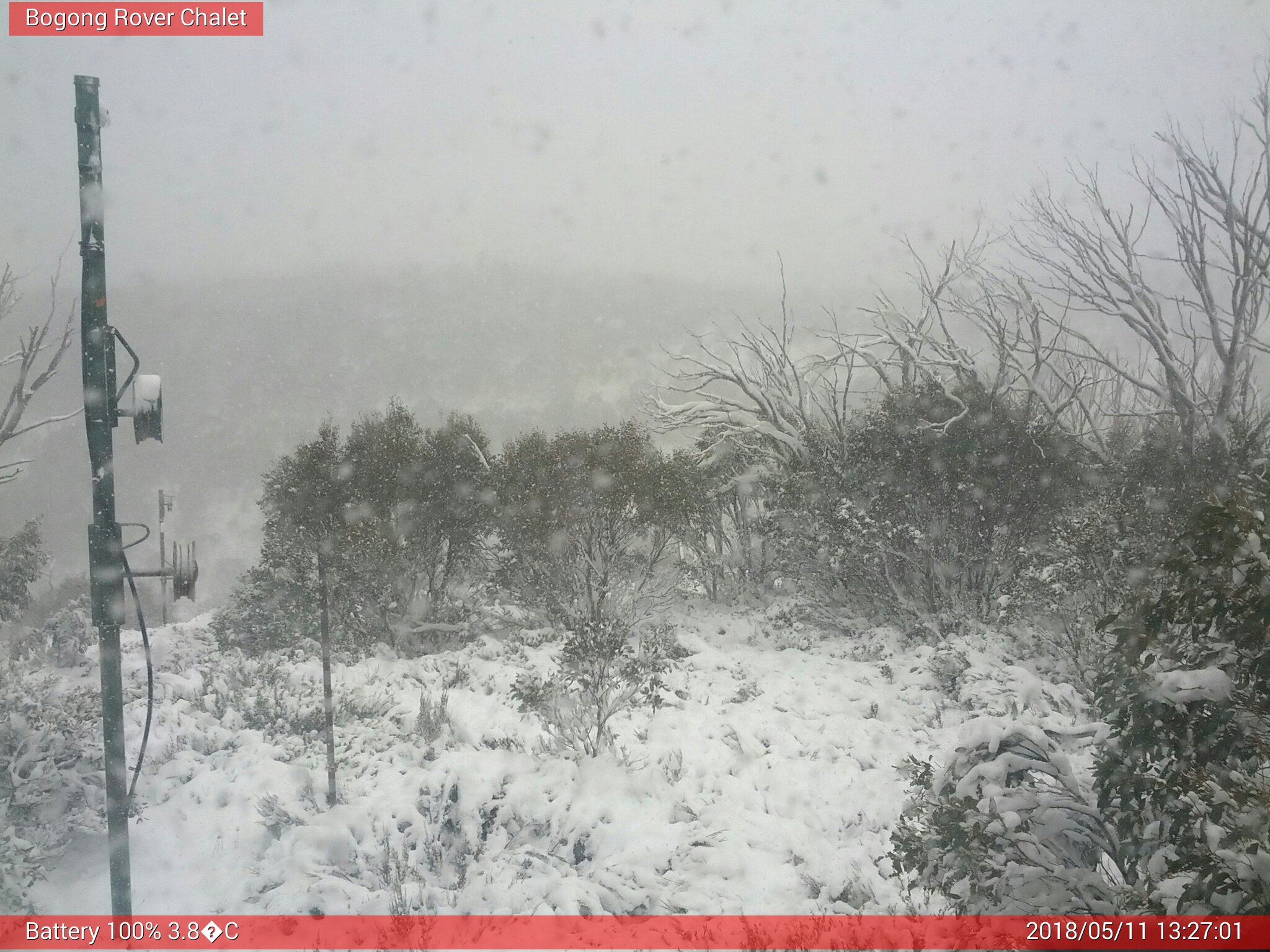 Bogong Web Cam 1:27pm Friday 11th of May 2018