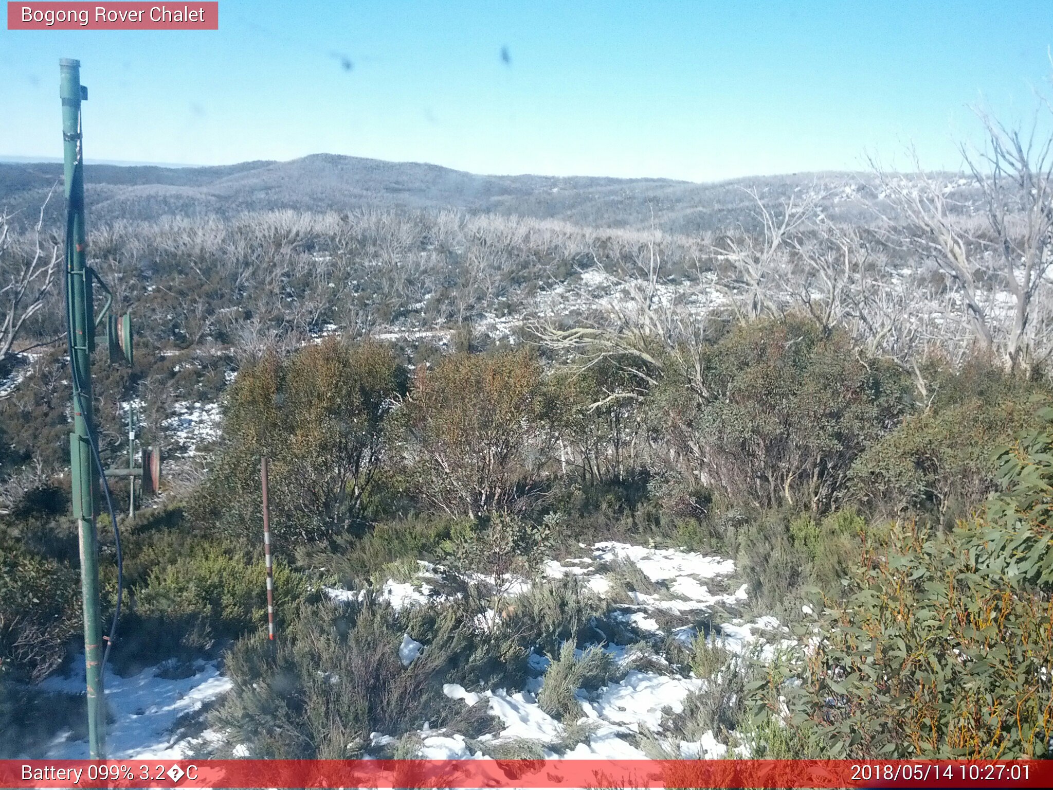 Bogong Web Cam 10:27am Monday 14th of May 2018