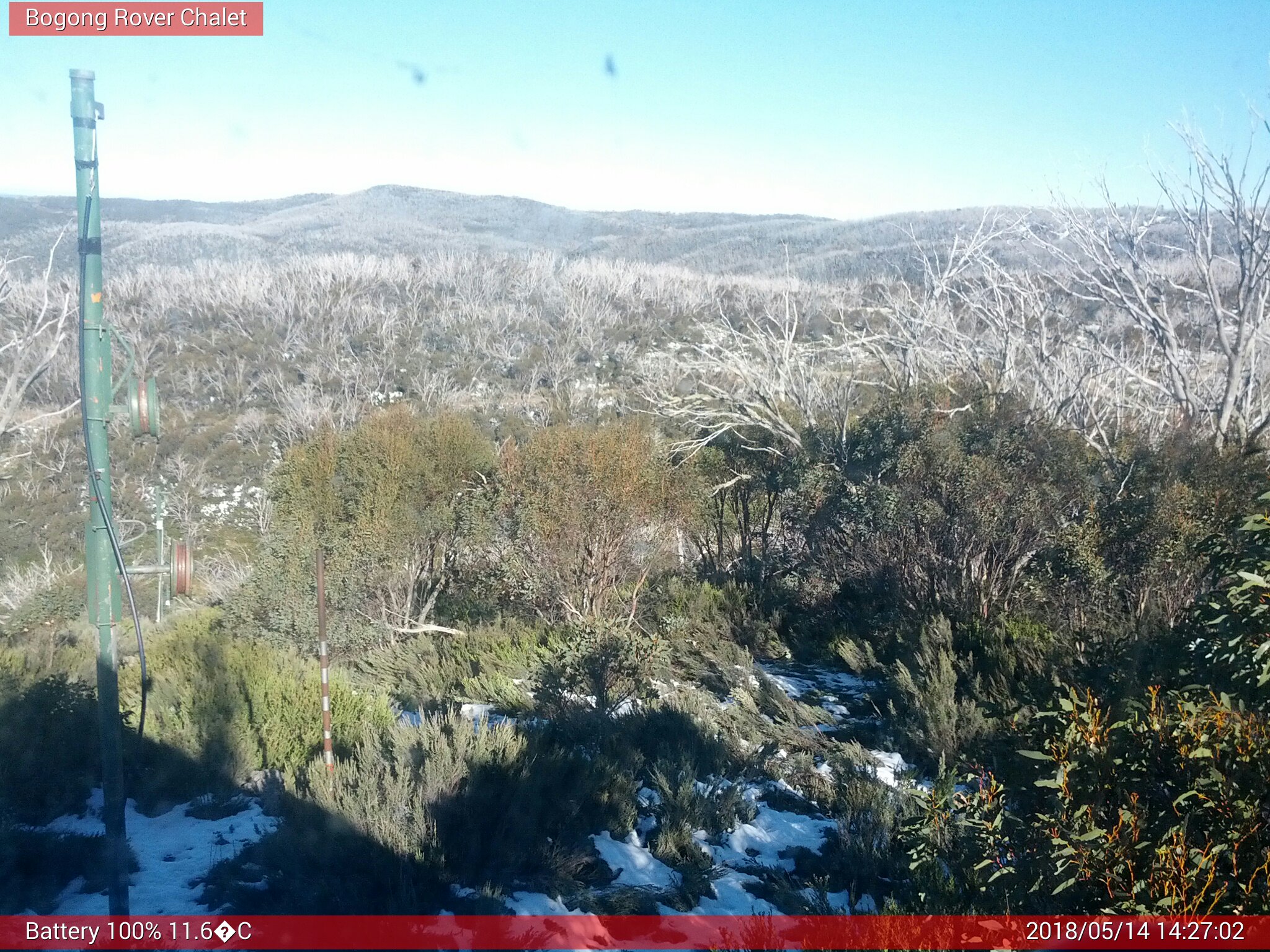 Bogong Web Cam 2:27pm Monday 14th of May 2018