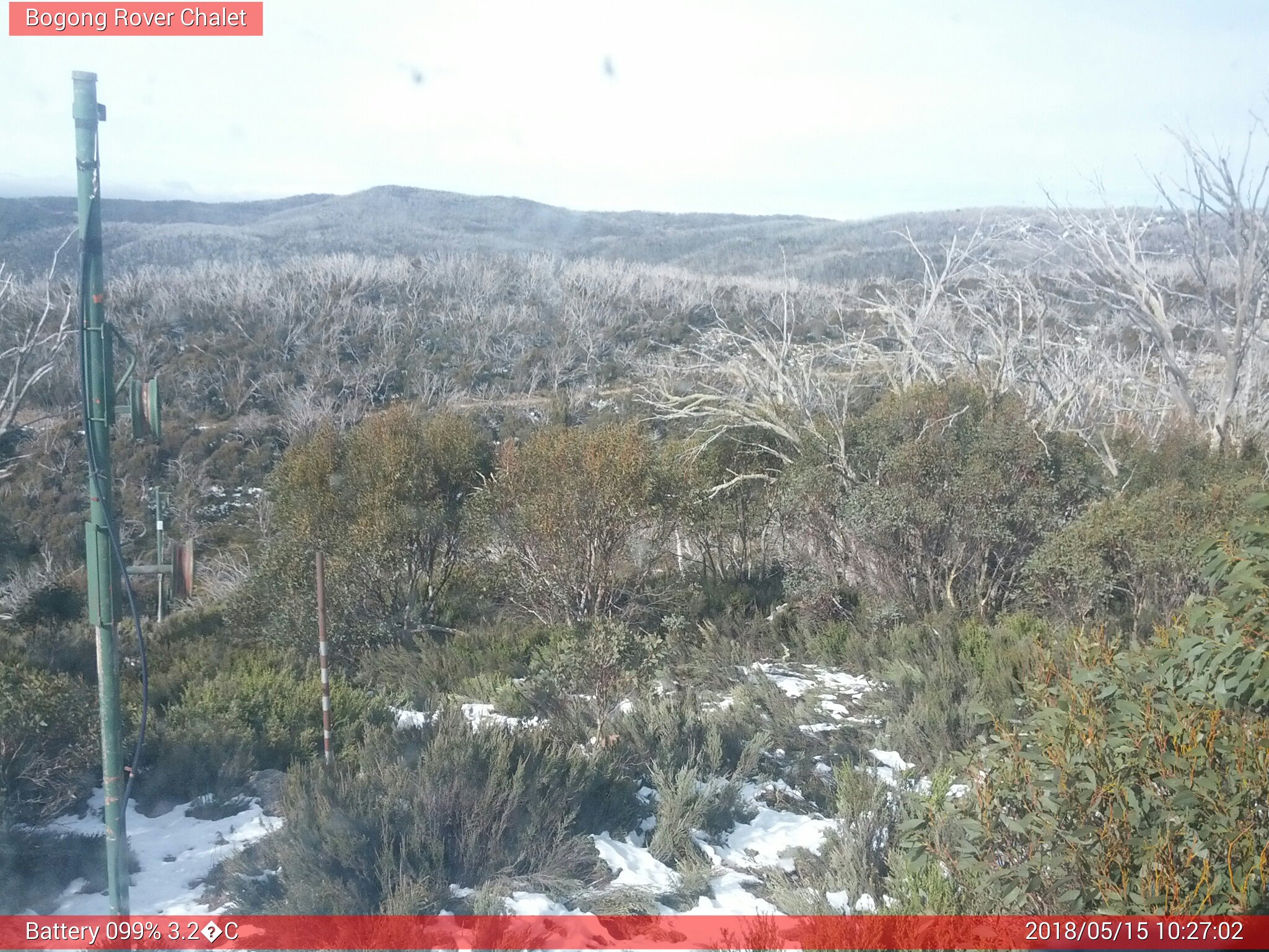 Bogong Web Cam 10:27am Tuesday 15th of May 2018