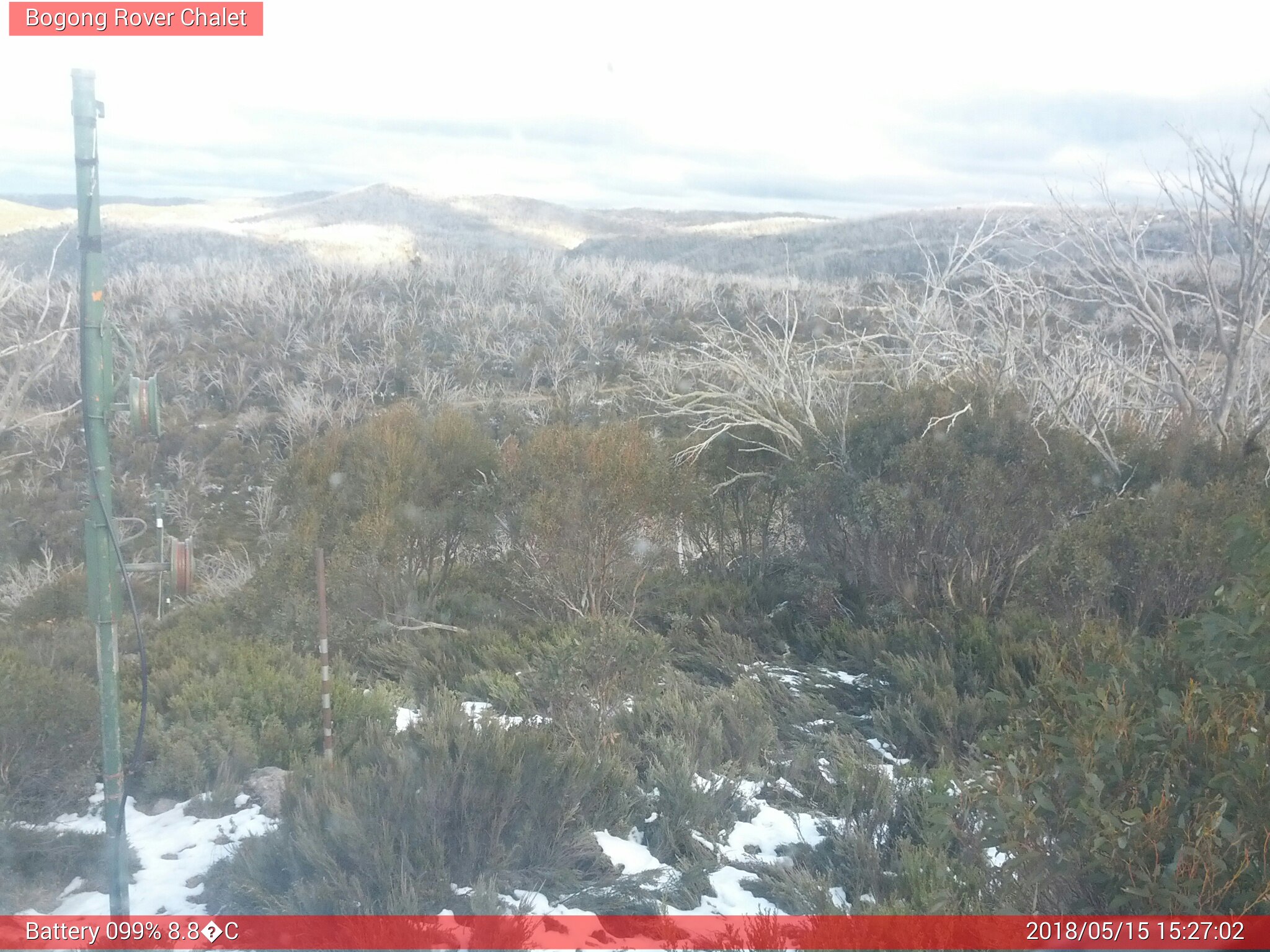 Bogong Web Cam 3:27pm Tuesday 15th of May 2018