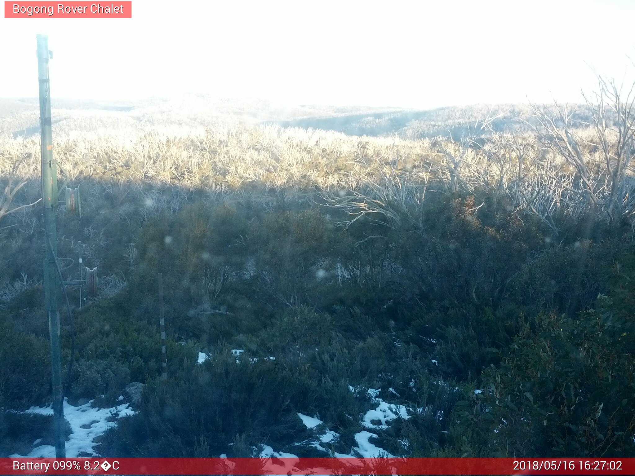 Bogong Web Cam 4:27pm Wednesday 16th of May 2018