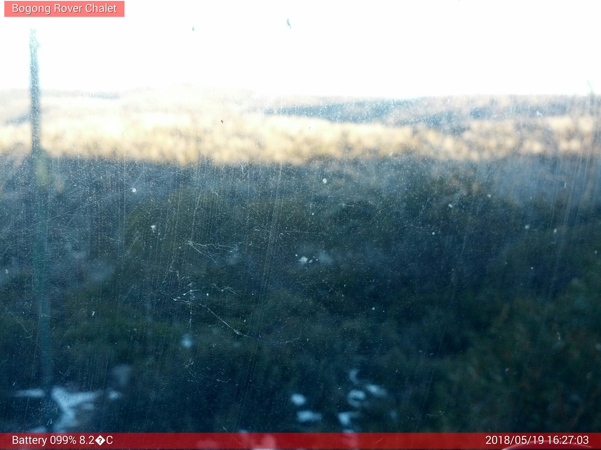 Bogong Web Cam 4:27pm Saturday 19th of May 2018