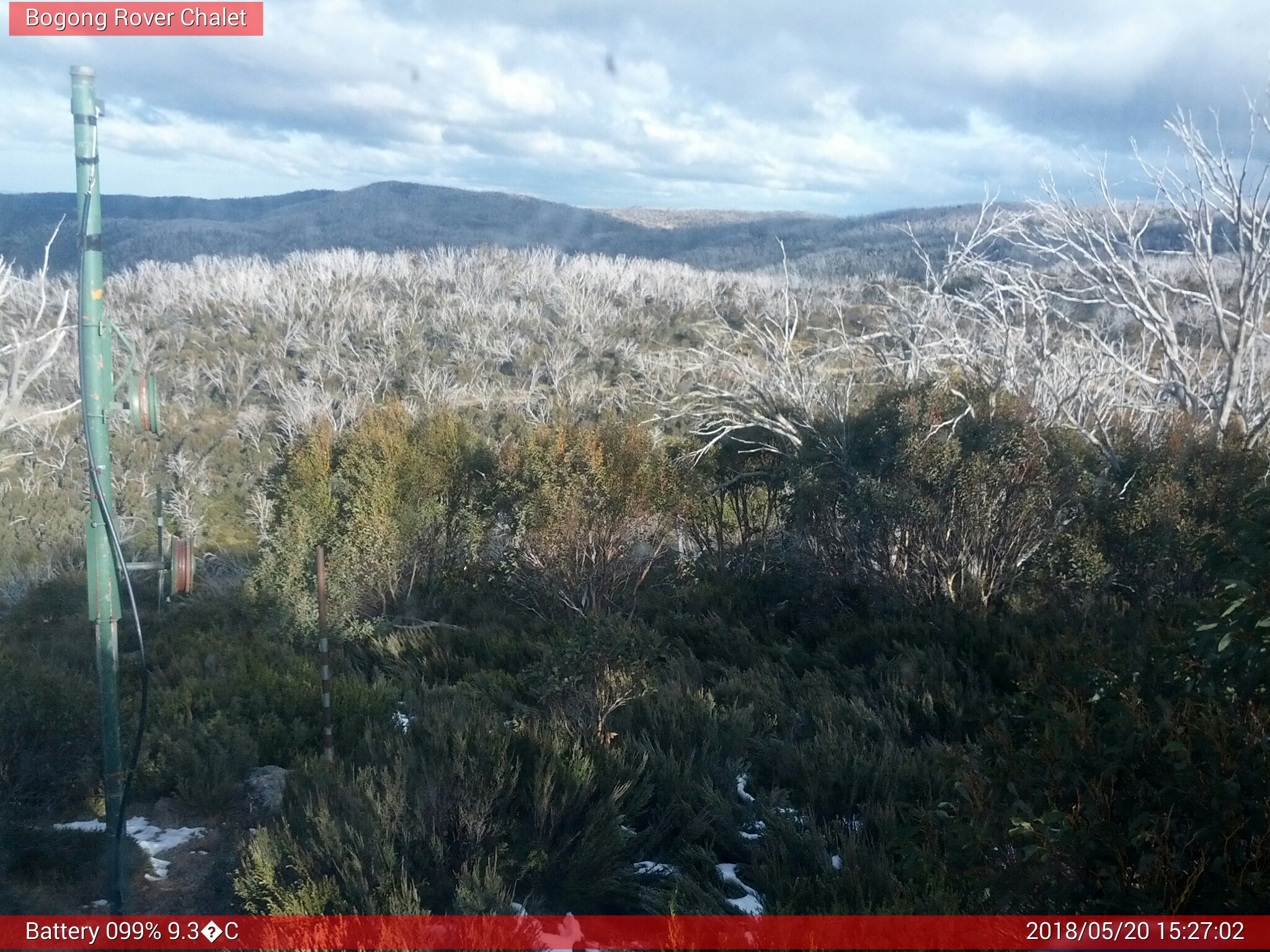 Bogong Web Cam 3:27pm Sunday 20th of May 2018