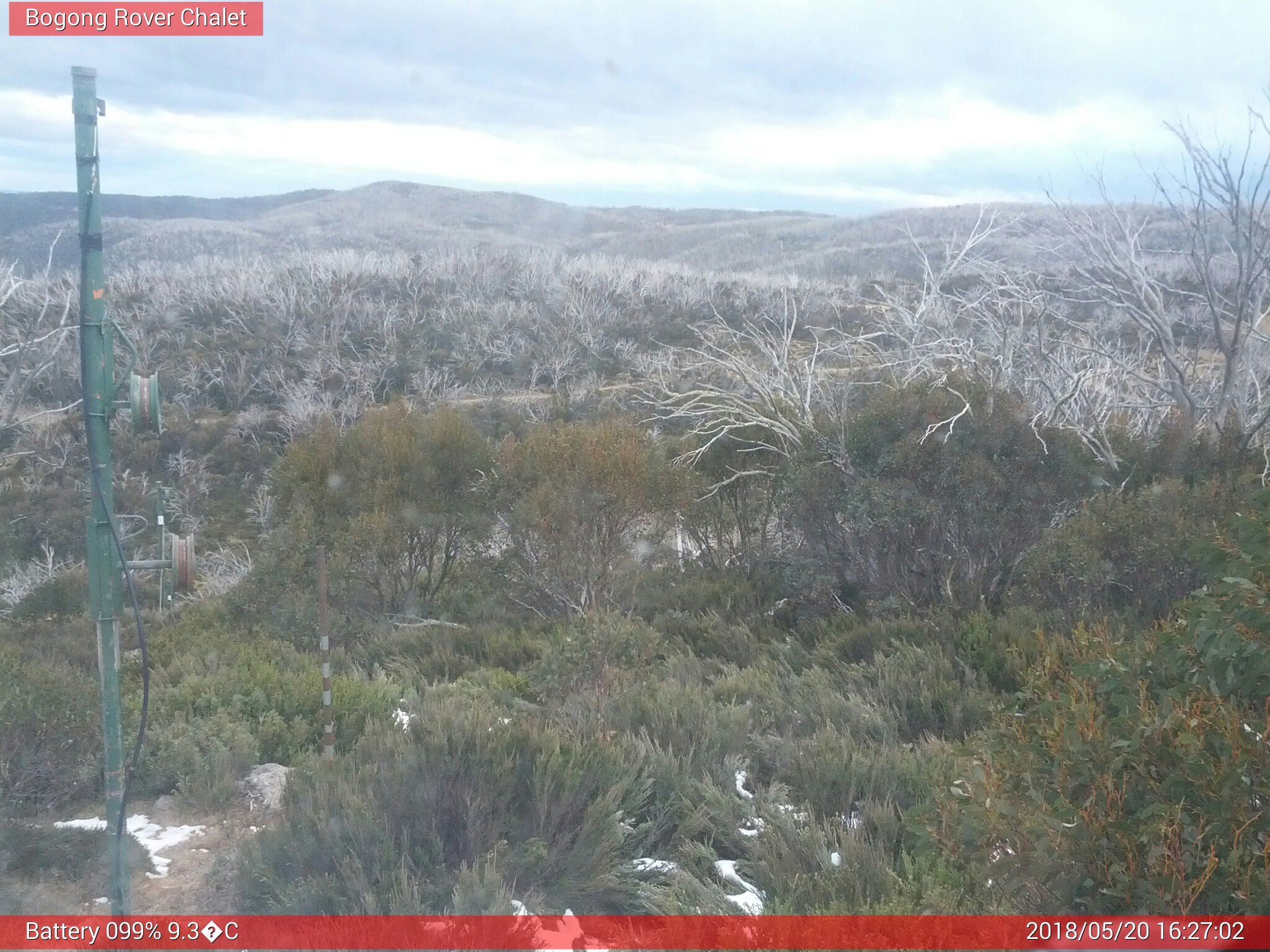 Bogong Web Cam 4:27pm Sunday 20th of May 2018