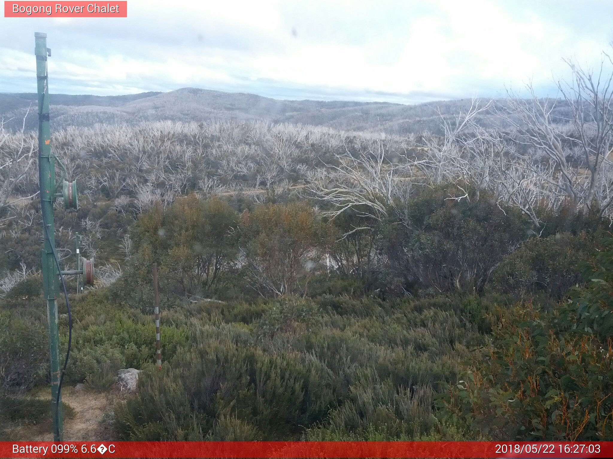 Bogong Web Cam 4:27pm Tuesday 22nd of May 2018