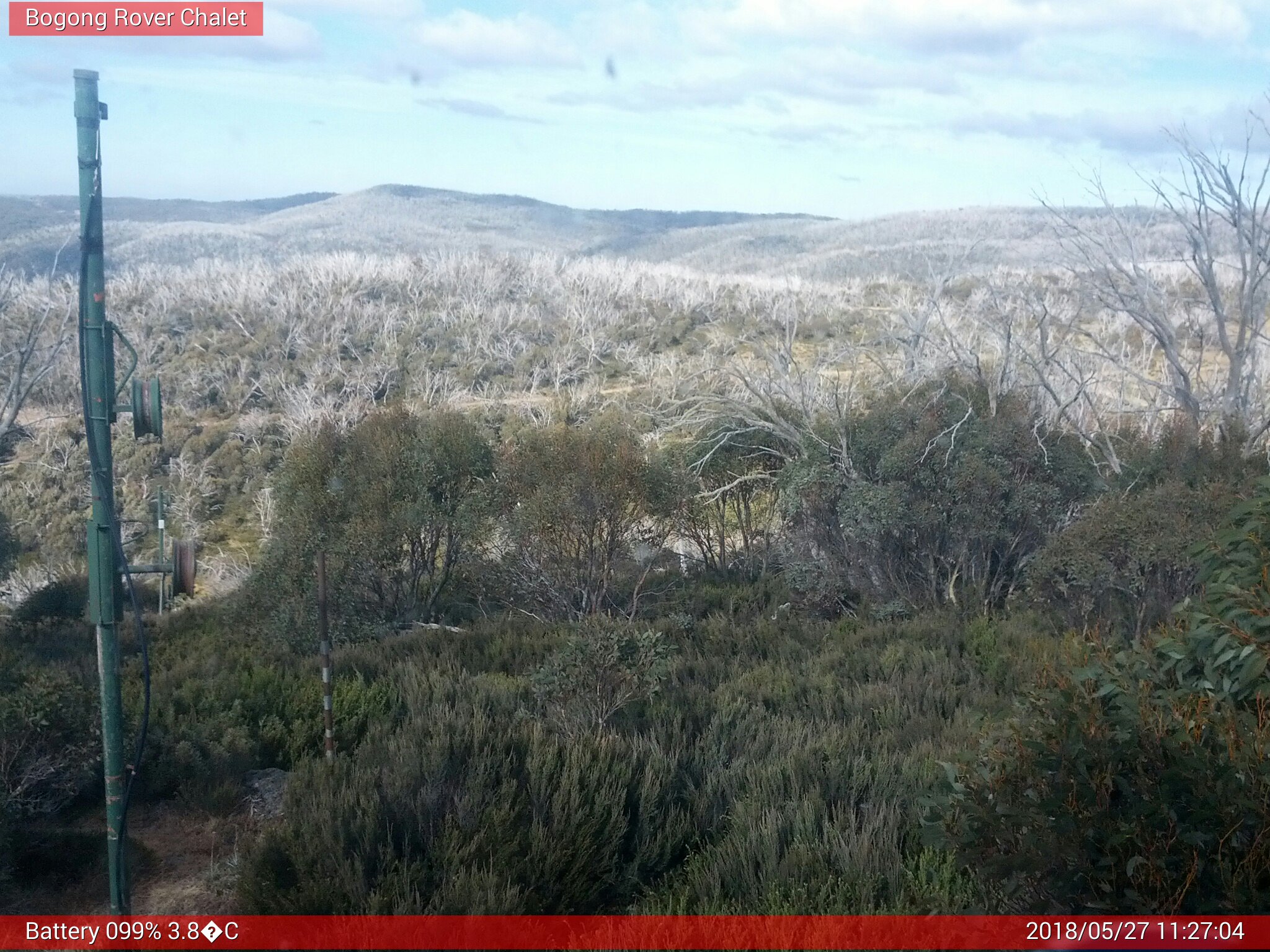 Bogong Web Cam 11:27am Sunday 27th of May 2018